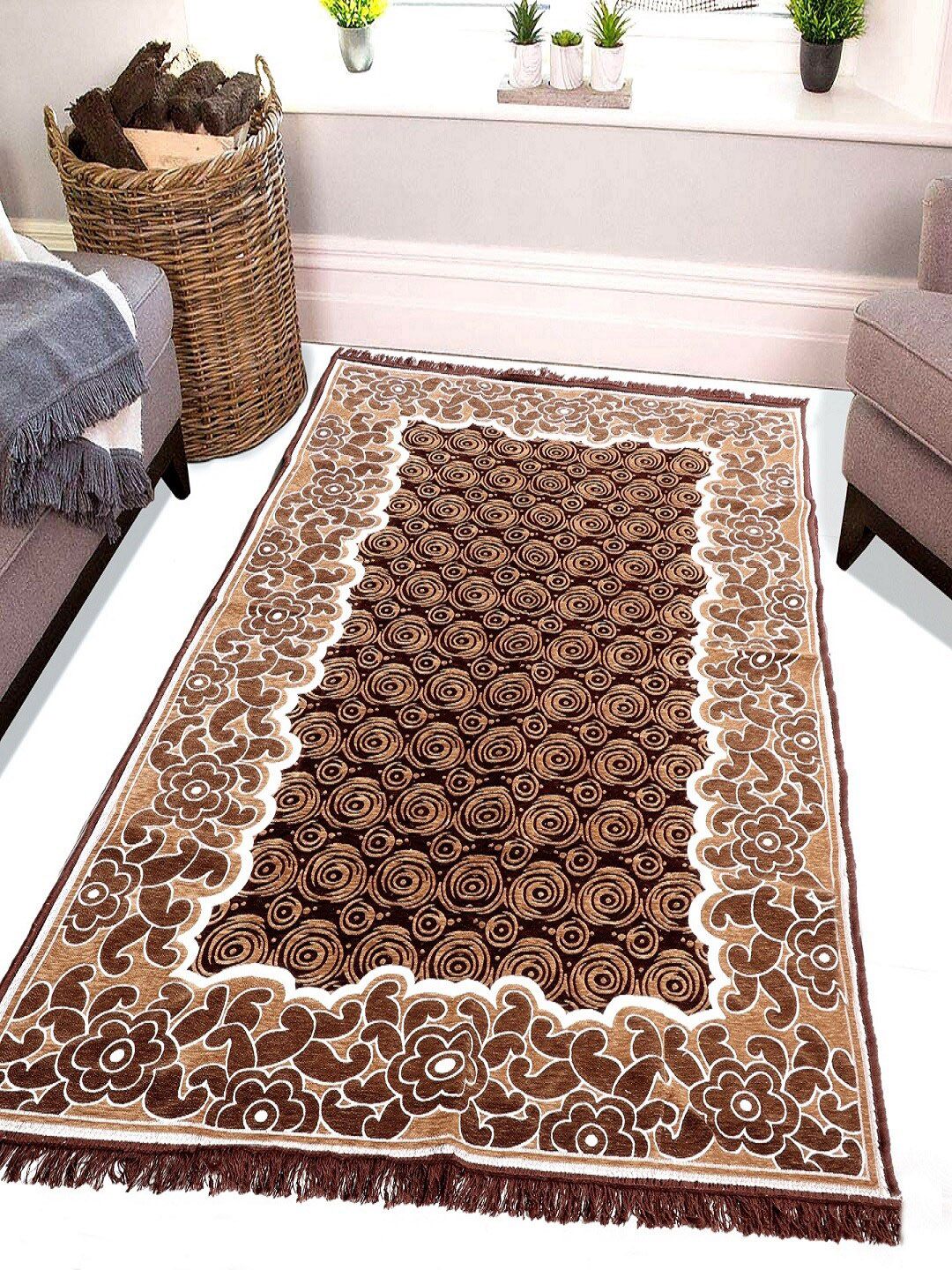 BELLA TRUE Brown & Beige Printed Traditional Floor Carpet Price in India