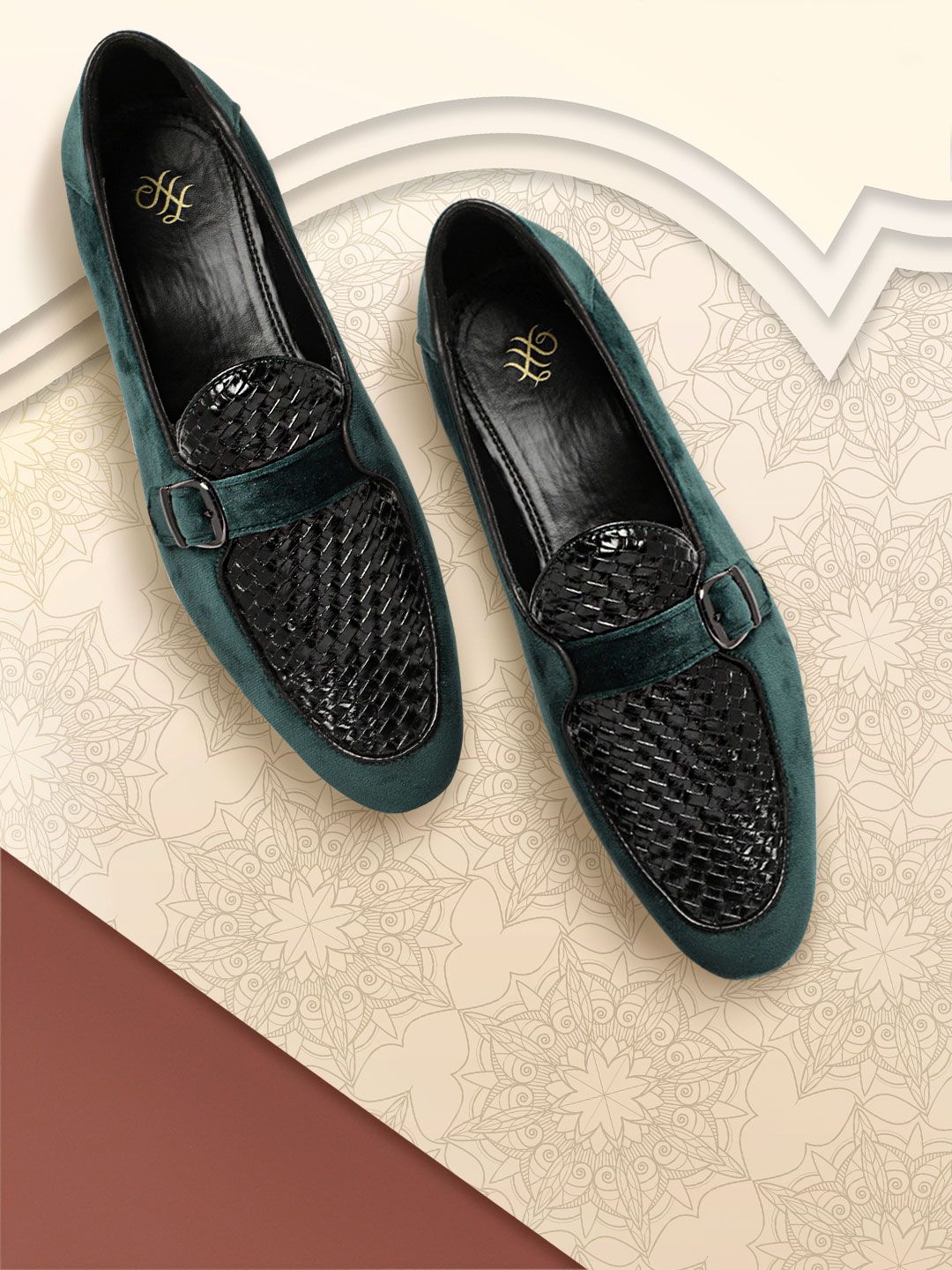 House of Pataudi Men Green & Black Basketweave Textured Handcrafted Leather Loafers