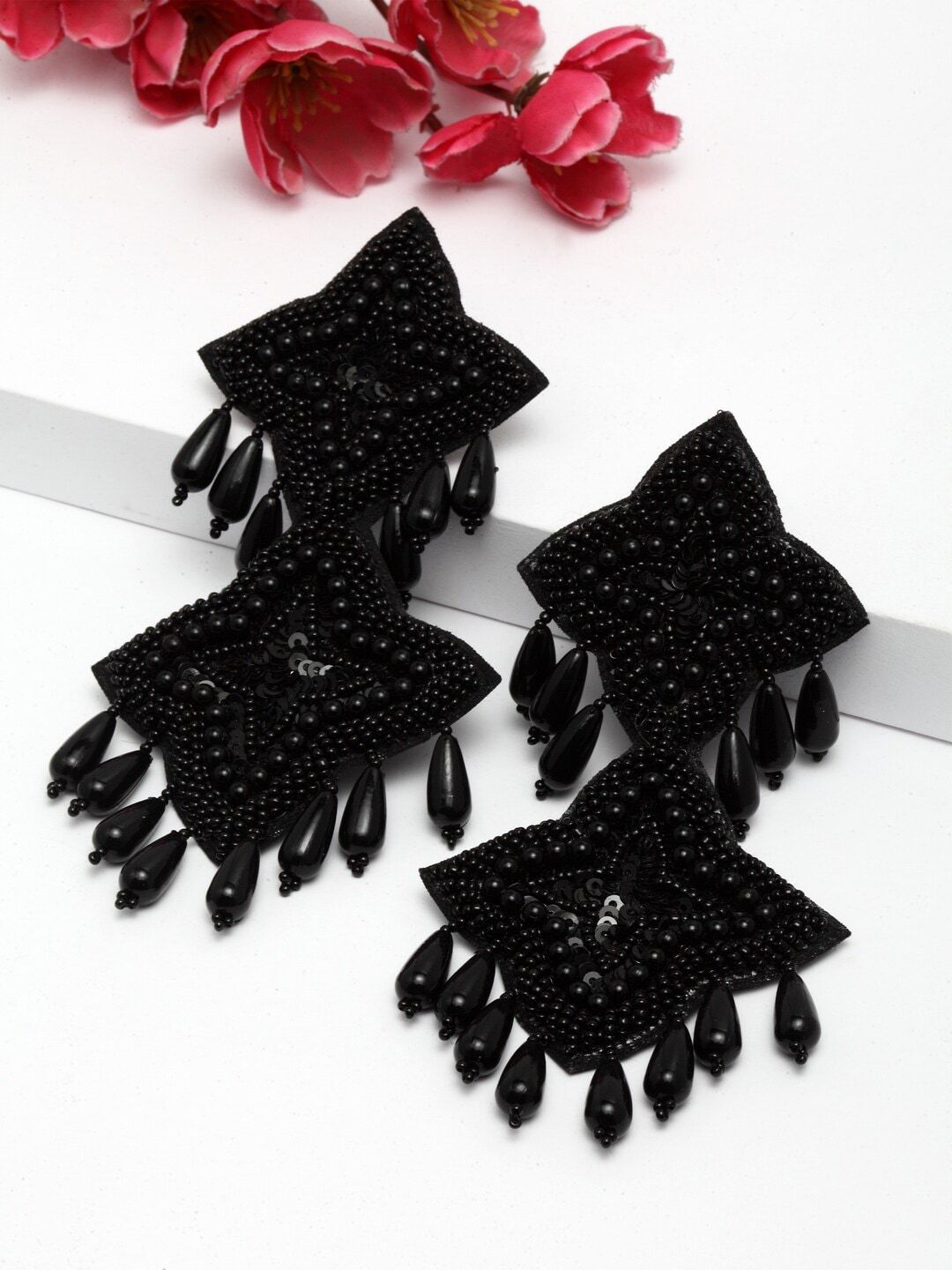 Moedbuille Black Contemporary Drop Earrings Price in India