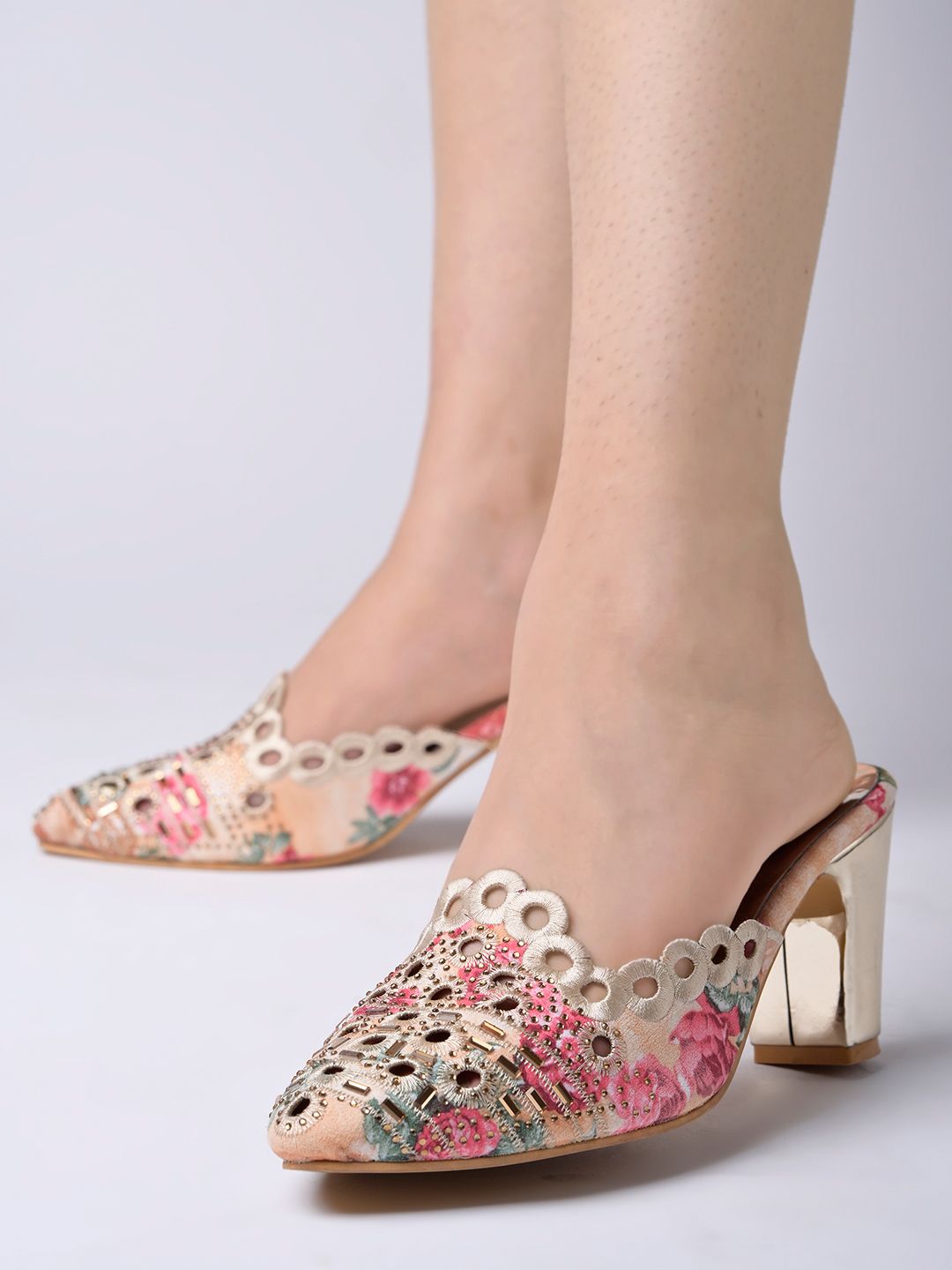 Shoetopia Women Cream-coloured Woven Design Embellished Mules