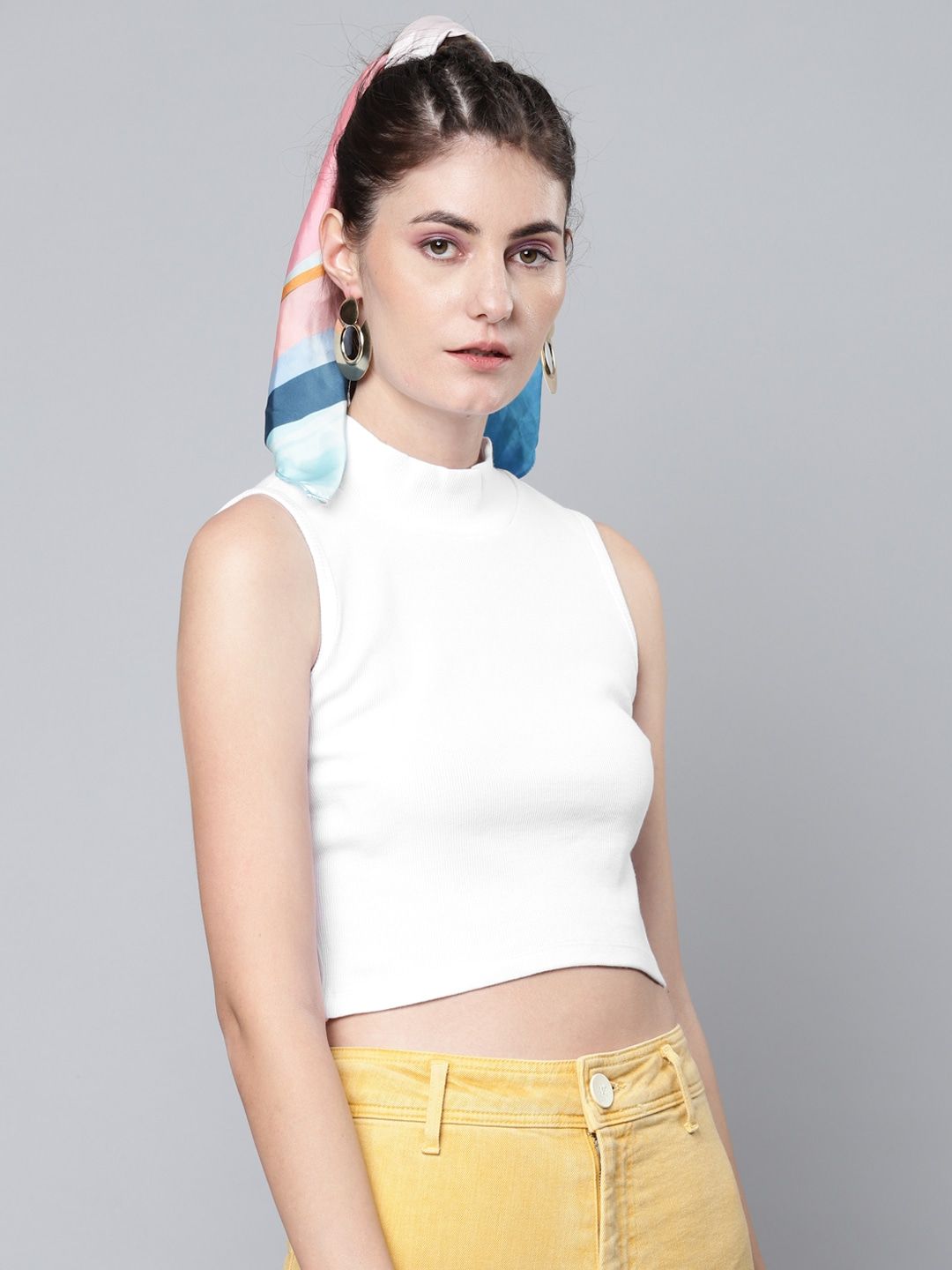 SASSAFRAS White Solid Crop Top
