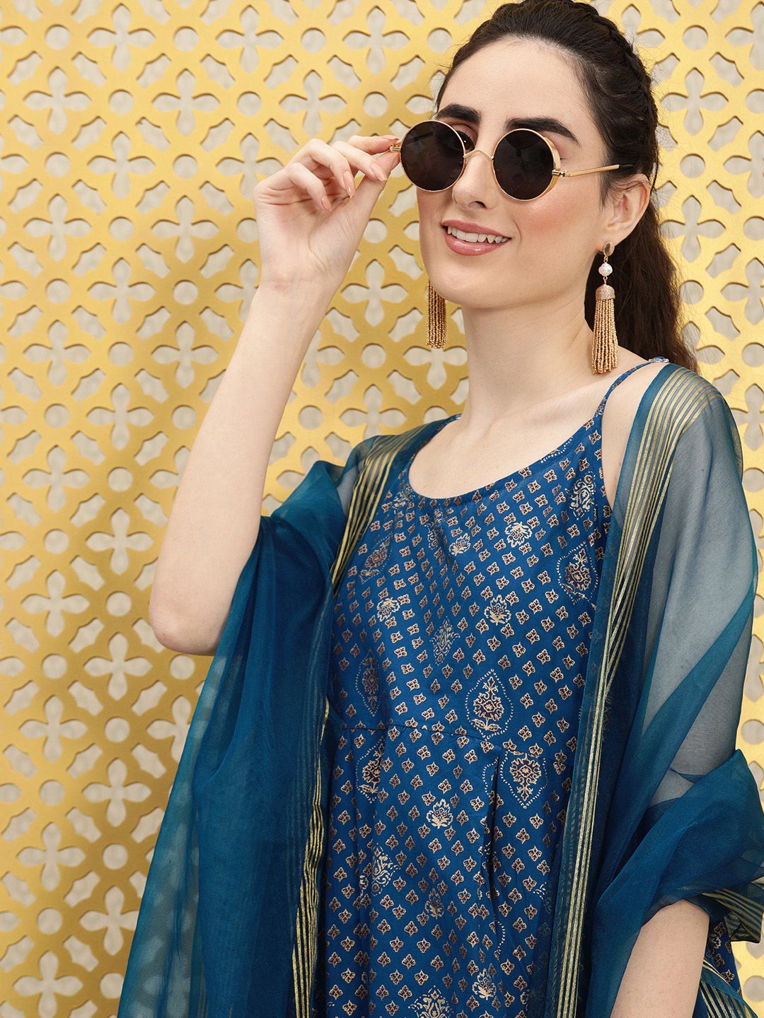 Ode by House of Pataudi Women Blue Printed Pure Cotton Jashn Kurta With Dupatta Price in India