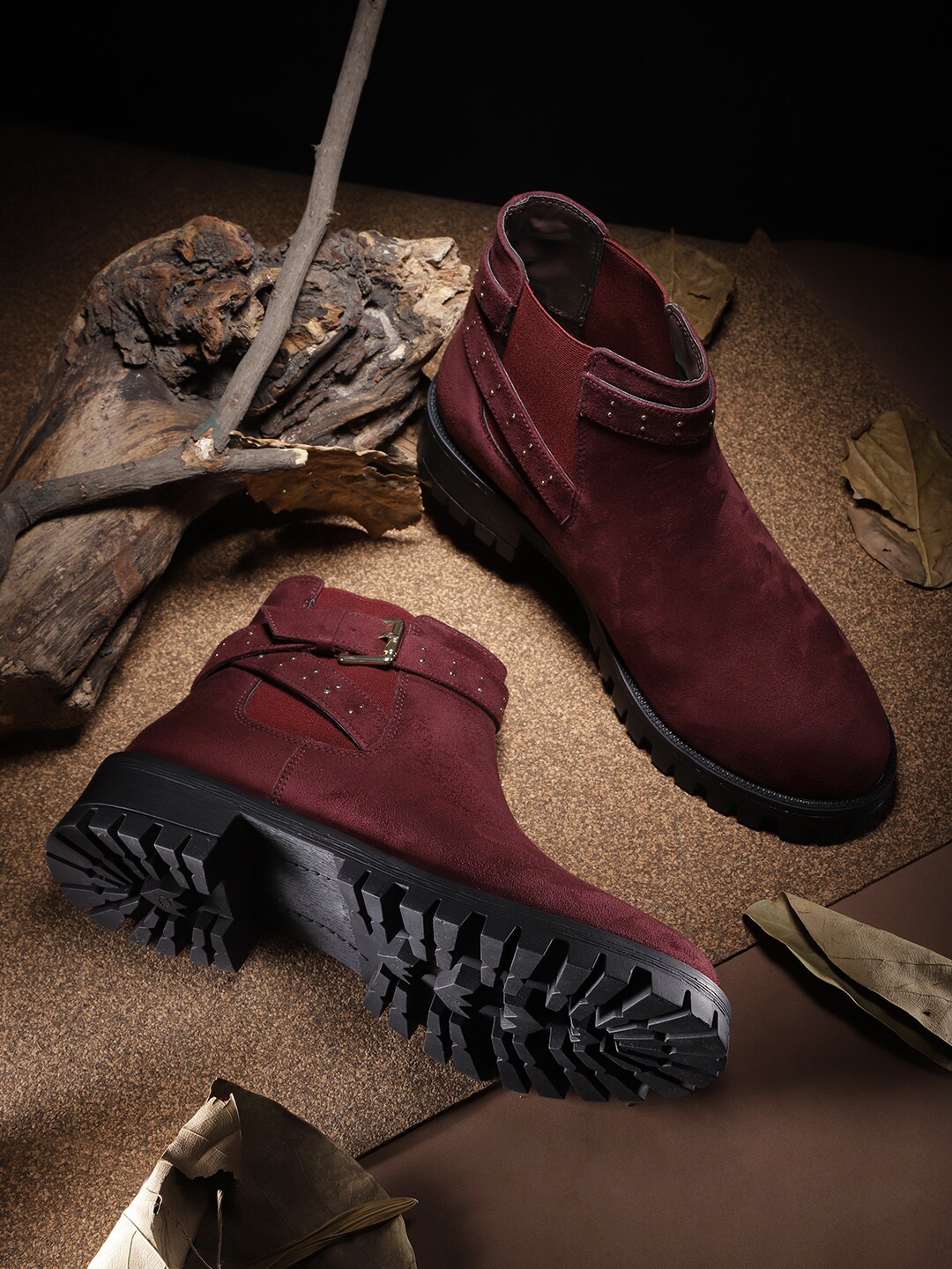 Roadster Women Burgundy Solid Mid-Top Flat Boots Price in India