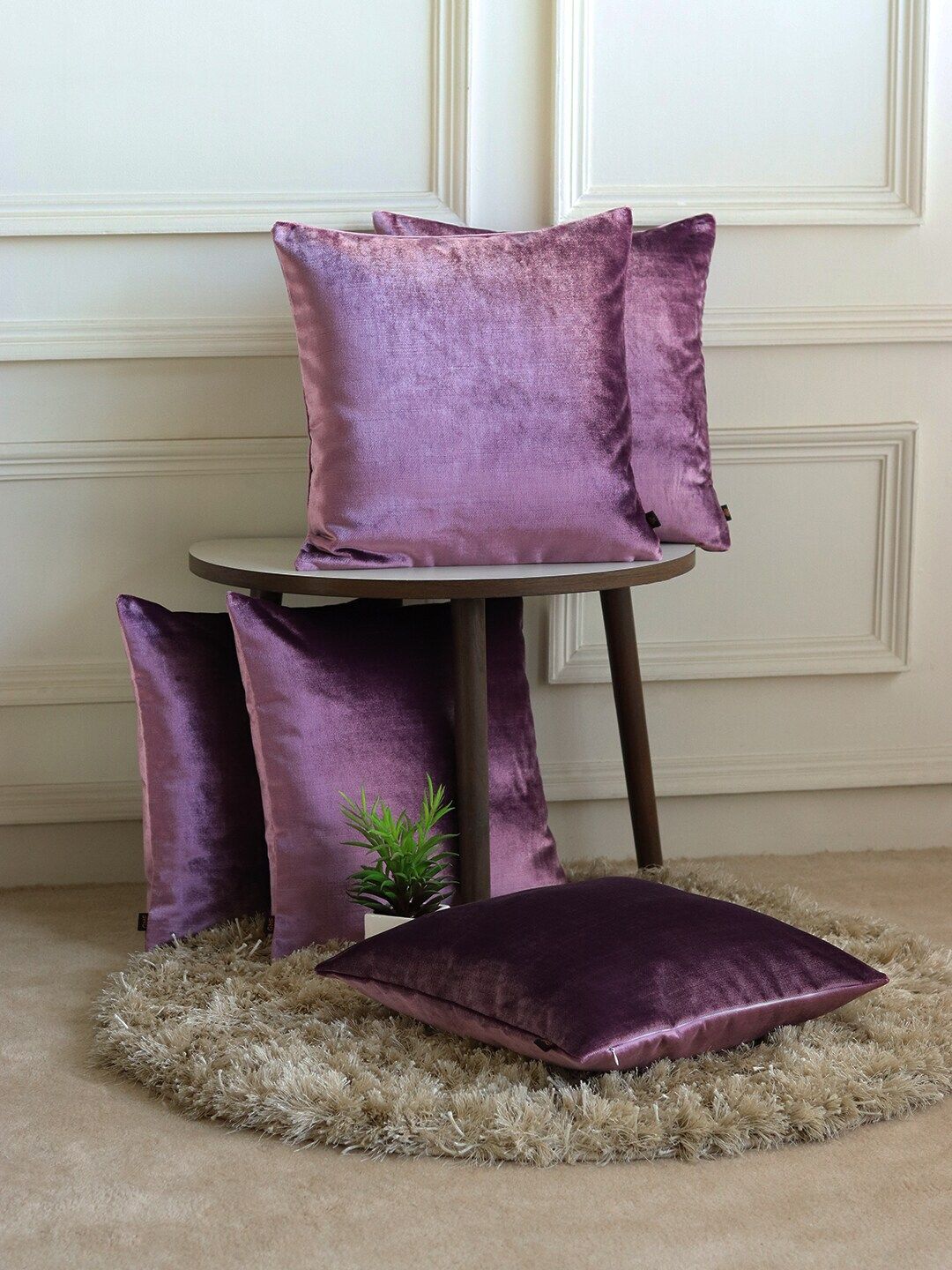 GM Violet Set of 5 Velvet Square Cushion Covers Price in India