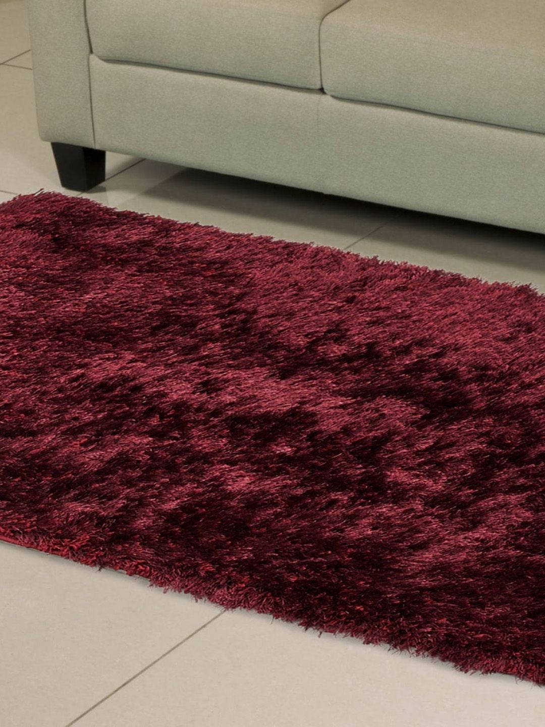 Home Centre Red Solid Eyelash Rectangular Anti-Skid Carpet Price in India