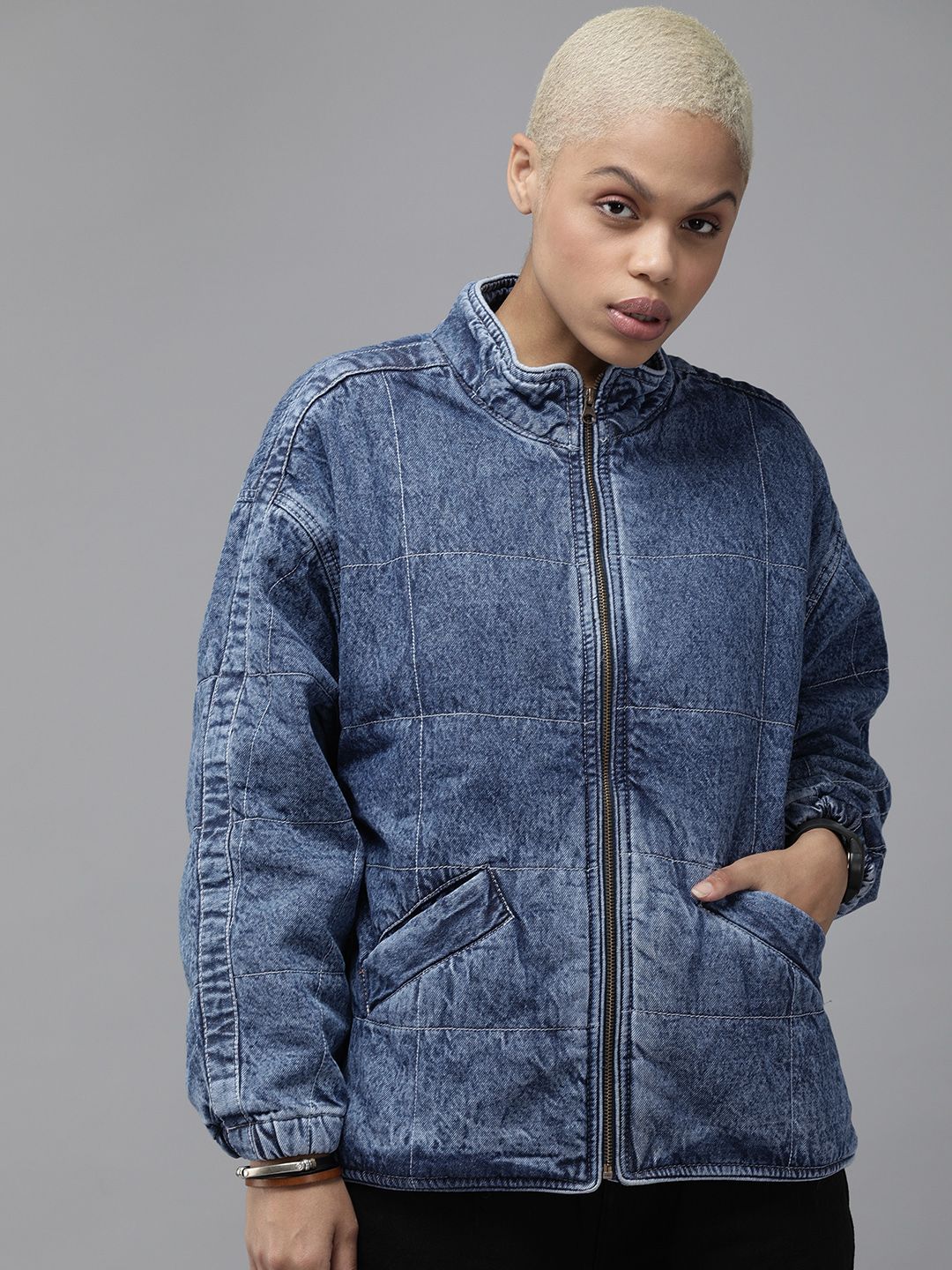 Roadster Women Blue Shaded Casual Denim Jacket Price in India