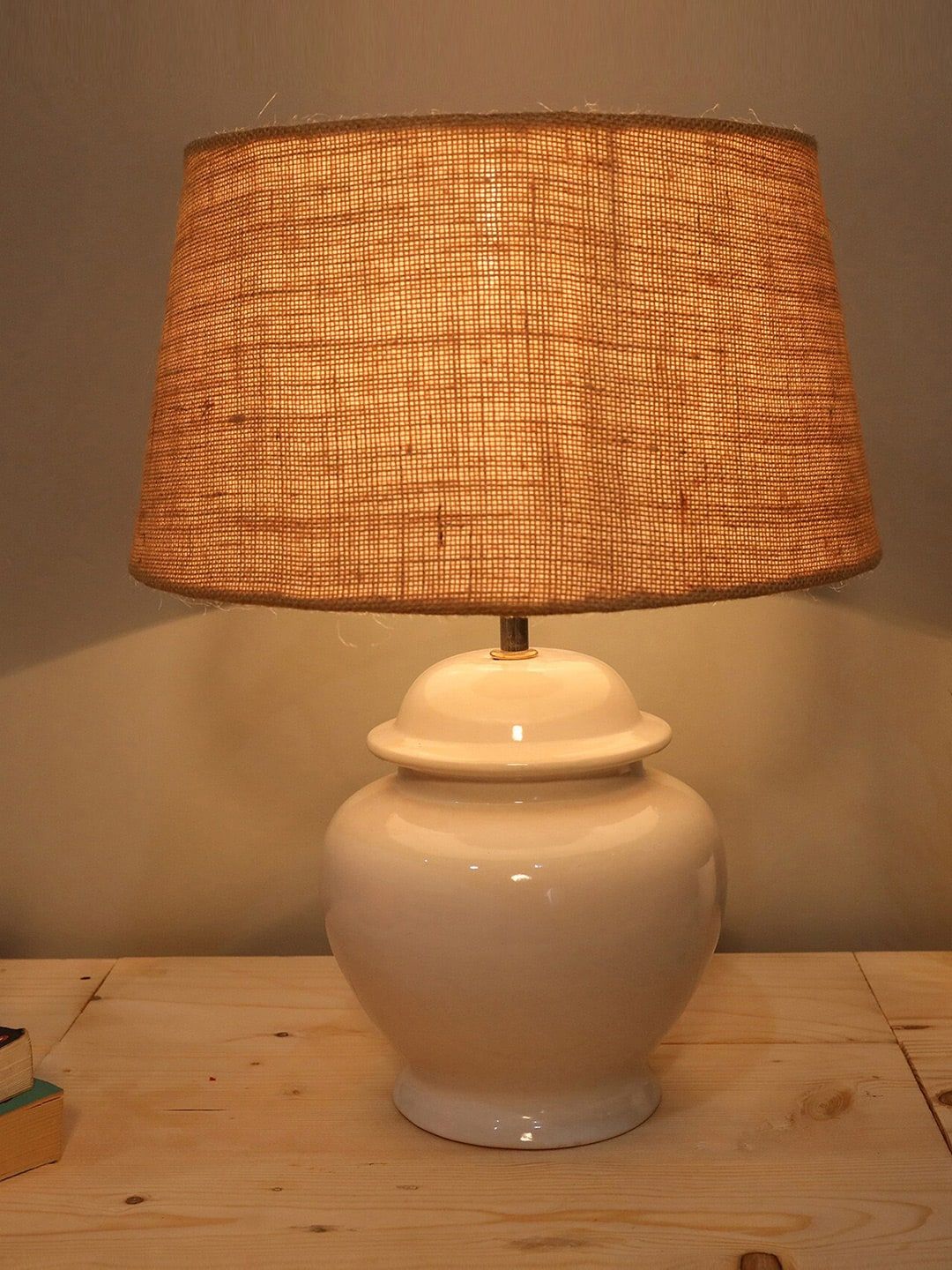 Homesake Beige & White Contemporary Ceramic Pot Shaped Handcrafted Table Lamp with Shade Price in India