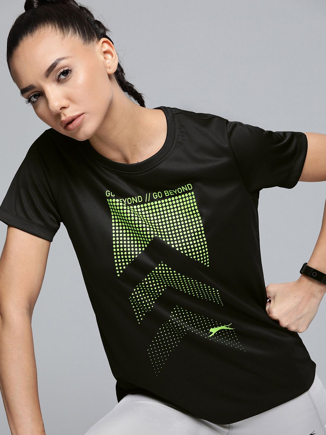 Slazenger Women Black & Green Geometric Printed T-shirt Price in India