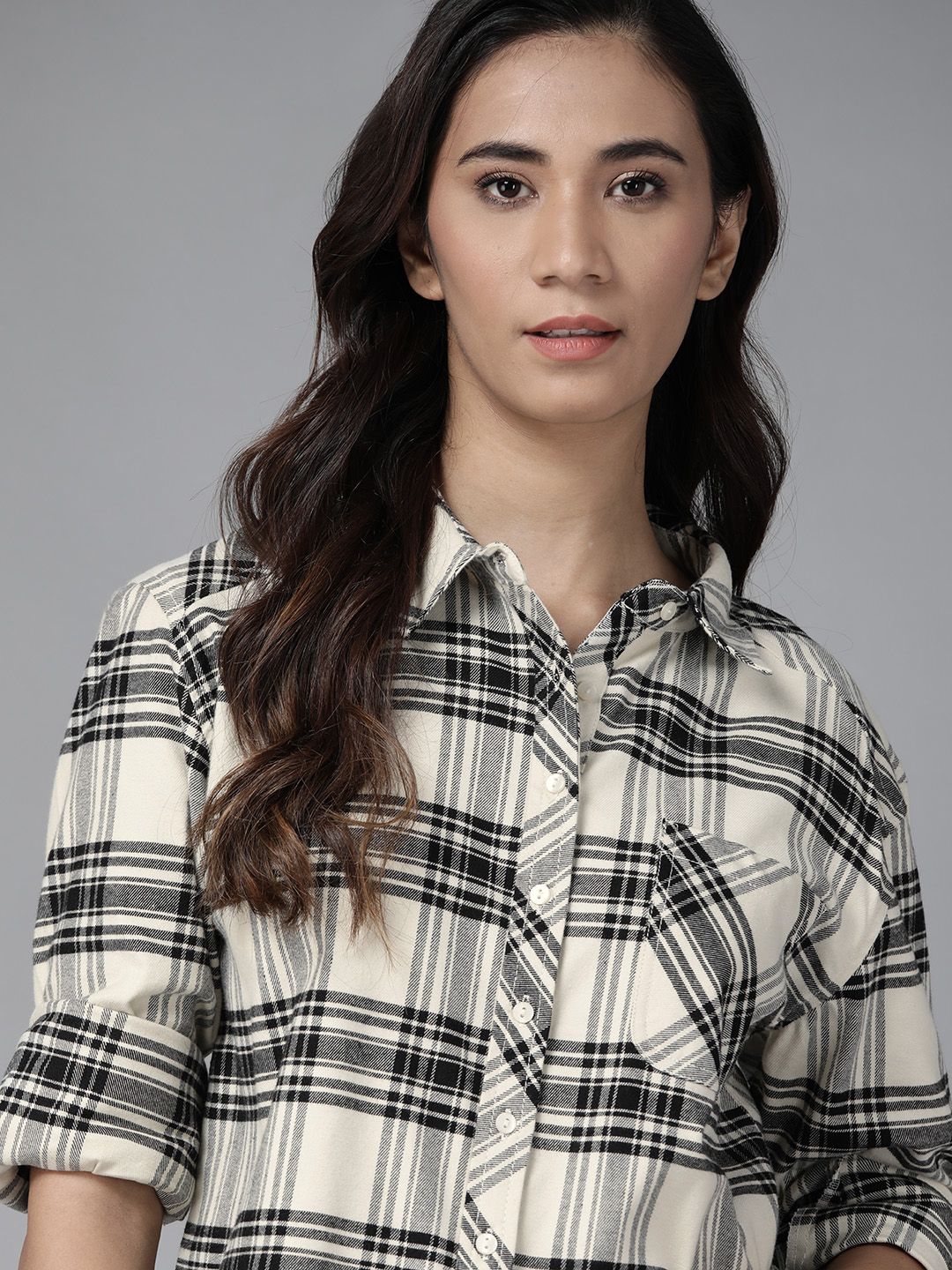 Roadster Women Off White & Black Pure Cotton Tartan Check Casual Shirt