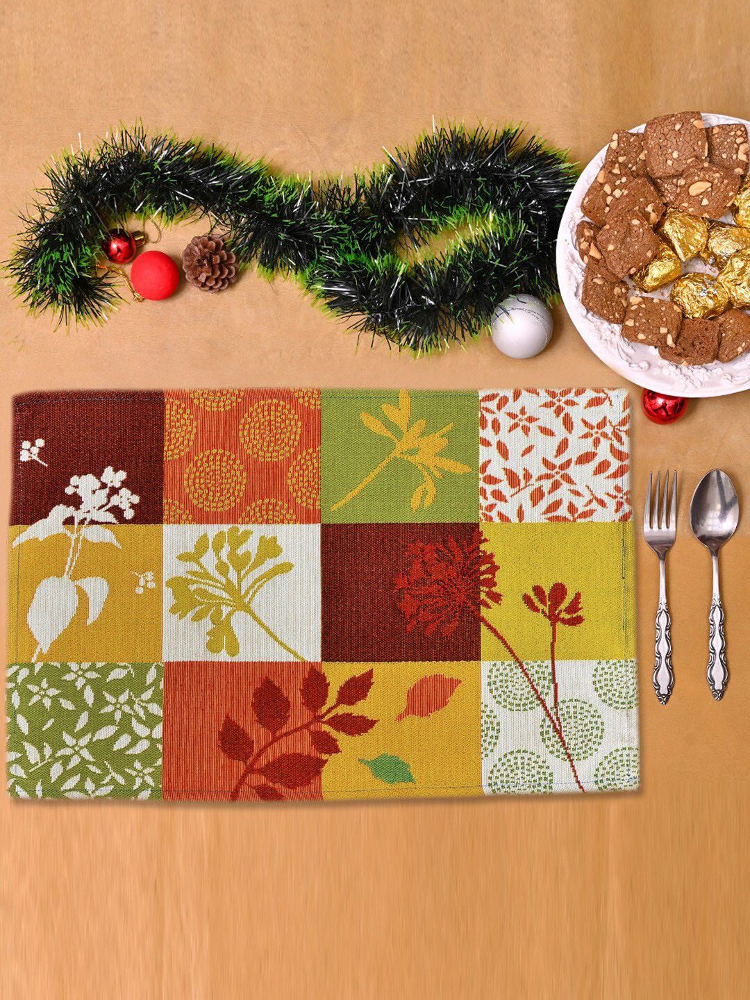 AVI Living Set Of 6 Multicoloured Multichecks Rectangular Table Mats Price in India