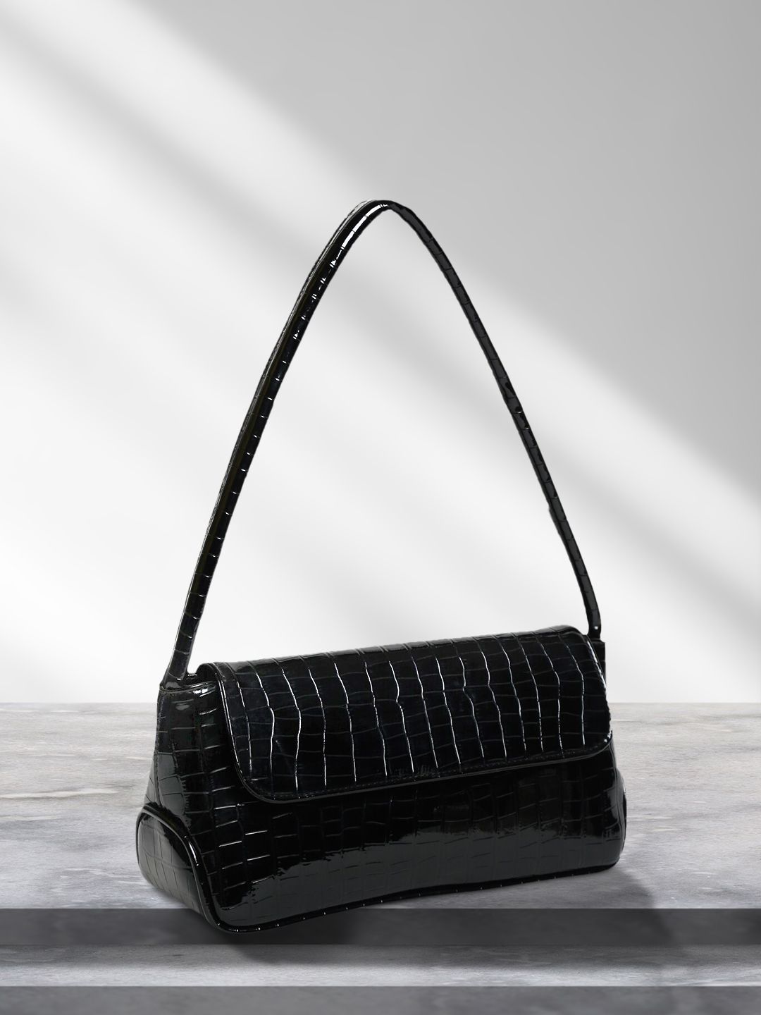 Apsis Black Textured Swagger Handheld Bag Price in India