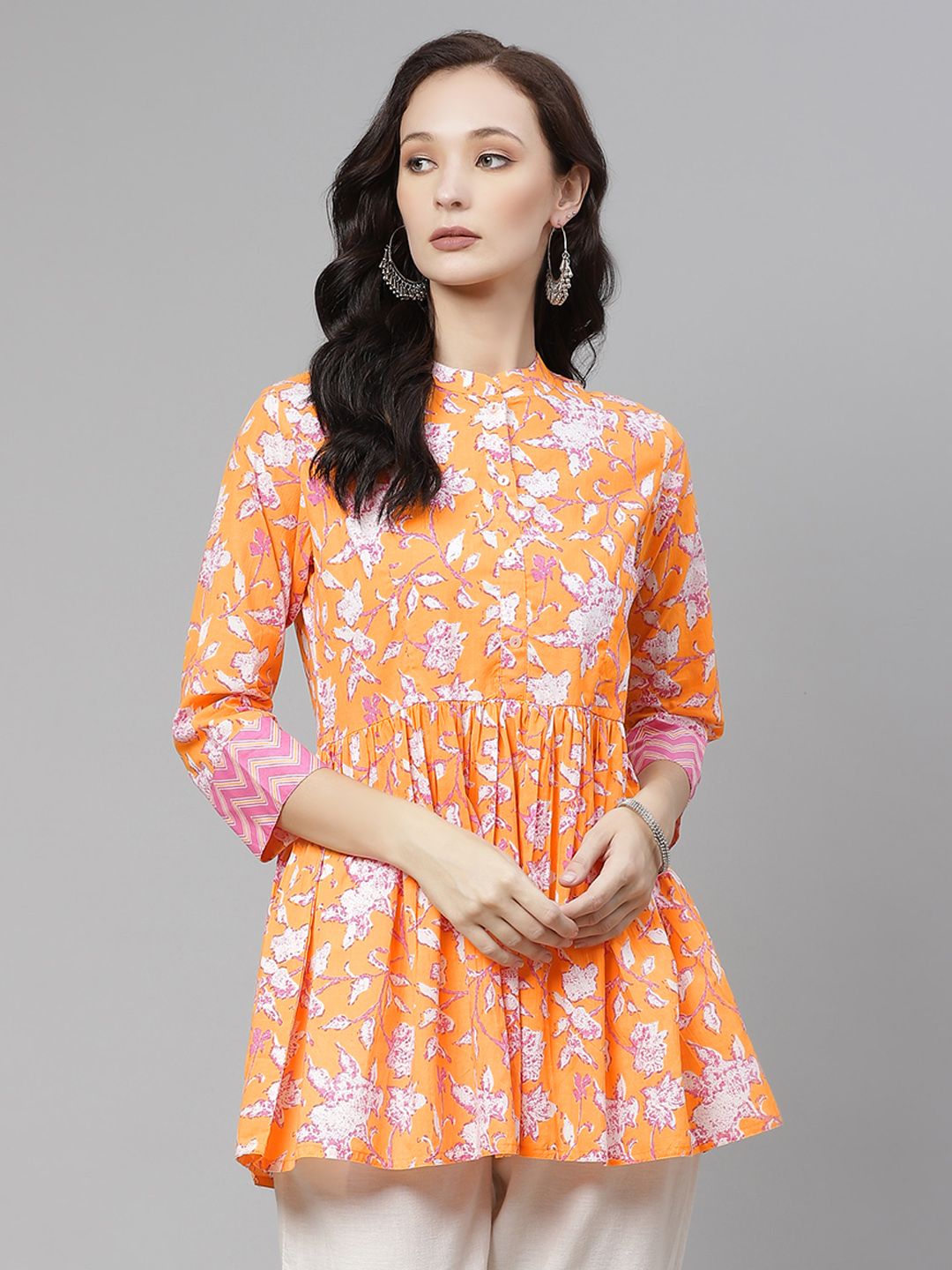 Divena Peach-Coloured & Pink Floral Print Mandarin Collar Pure Cotton A-Line Top