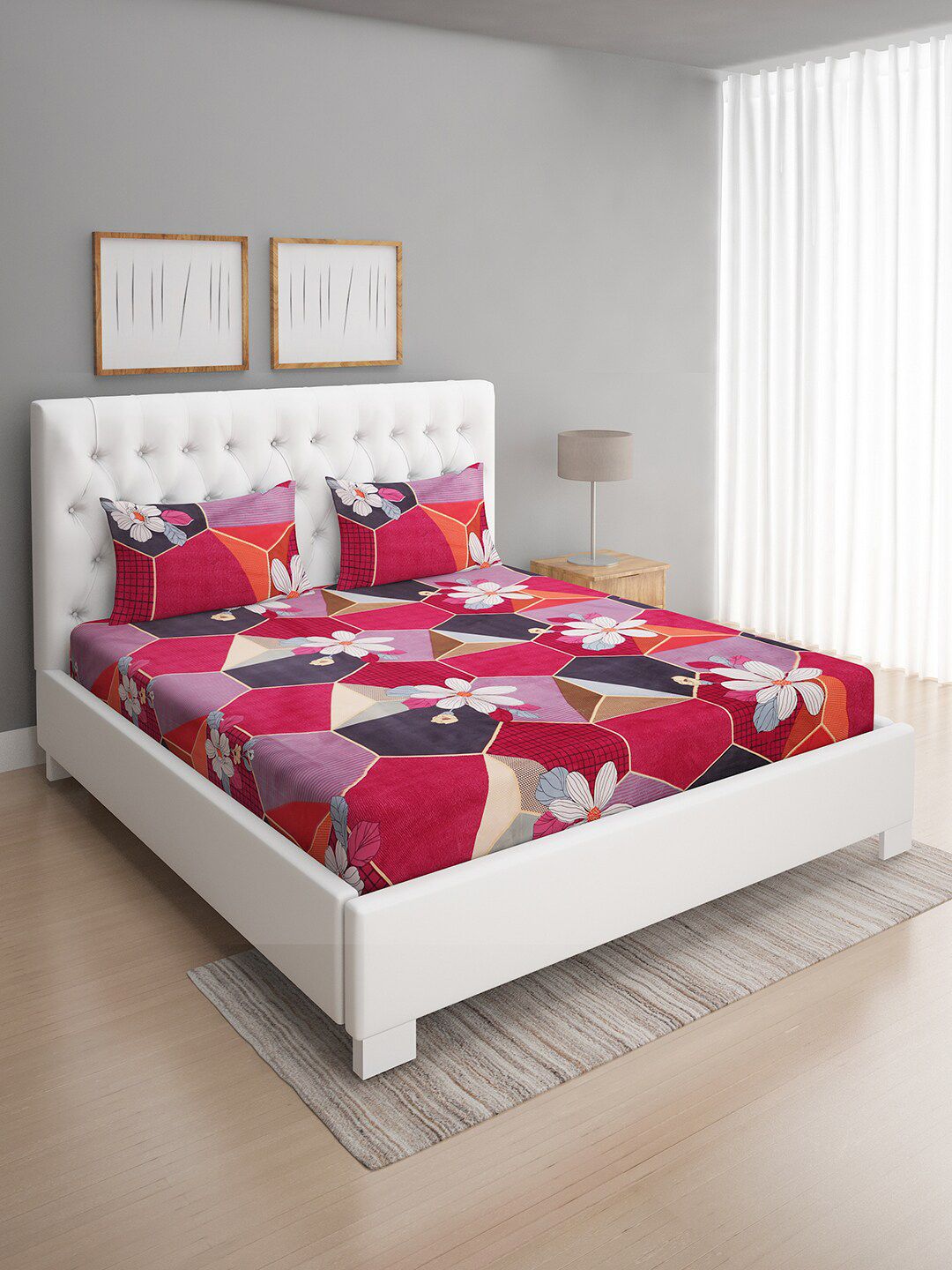 ROMEE Maroon & White Floral 144 TC Queen Bedsheet with 2 Pillow Covers Price in India