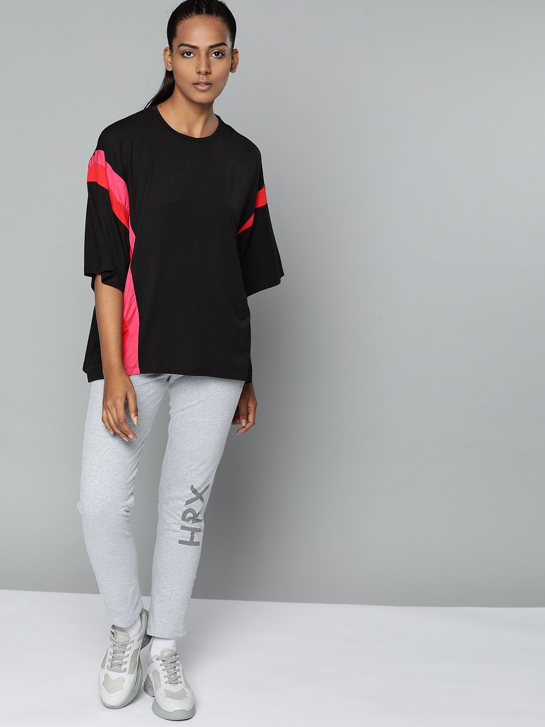 HRX By Hrithik Roshan Lifestyle Women Jet Black Lycra Striped T-shirts Price in India