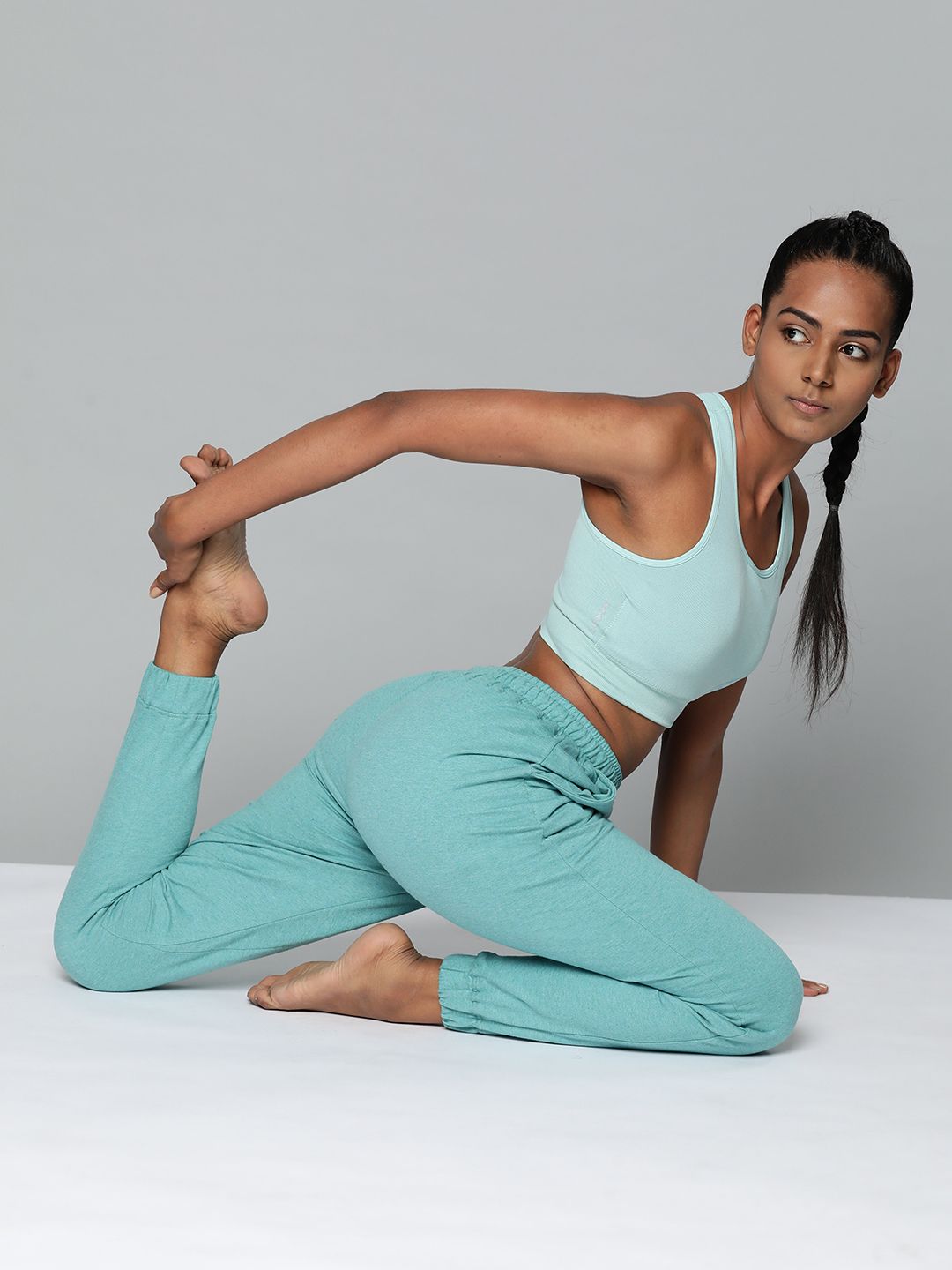 HRX By Hrithik Roshan Yoga Women Sea Green with Melange Track Pants Price in India