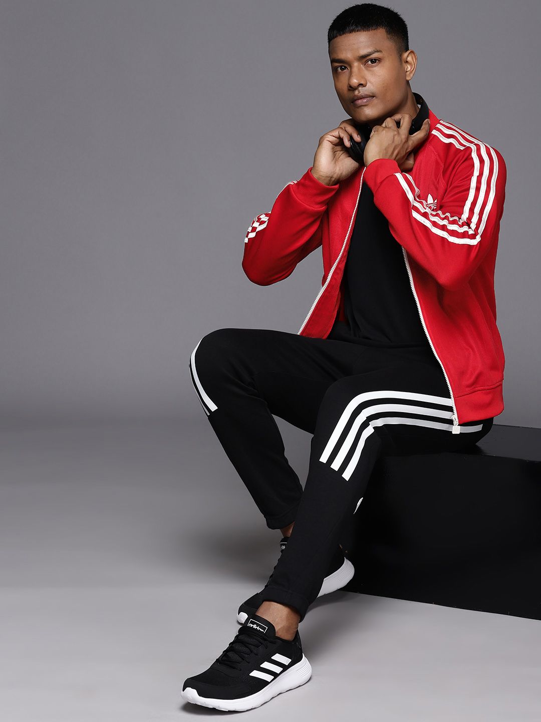 Buy ADIDAS Originals Men Solid SST TT Prime Blue Track Jacket