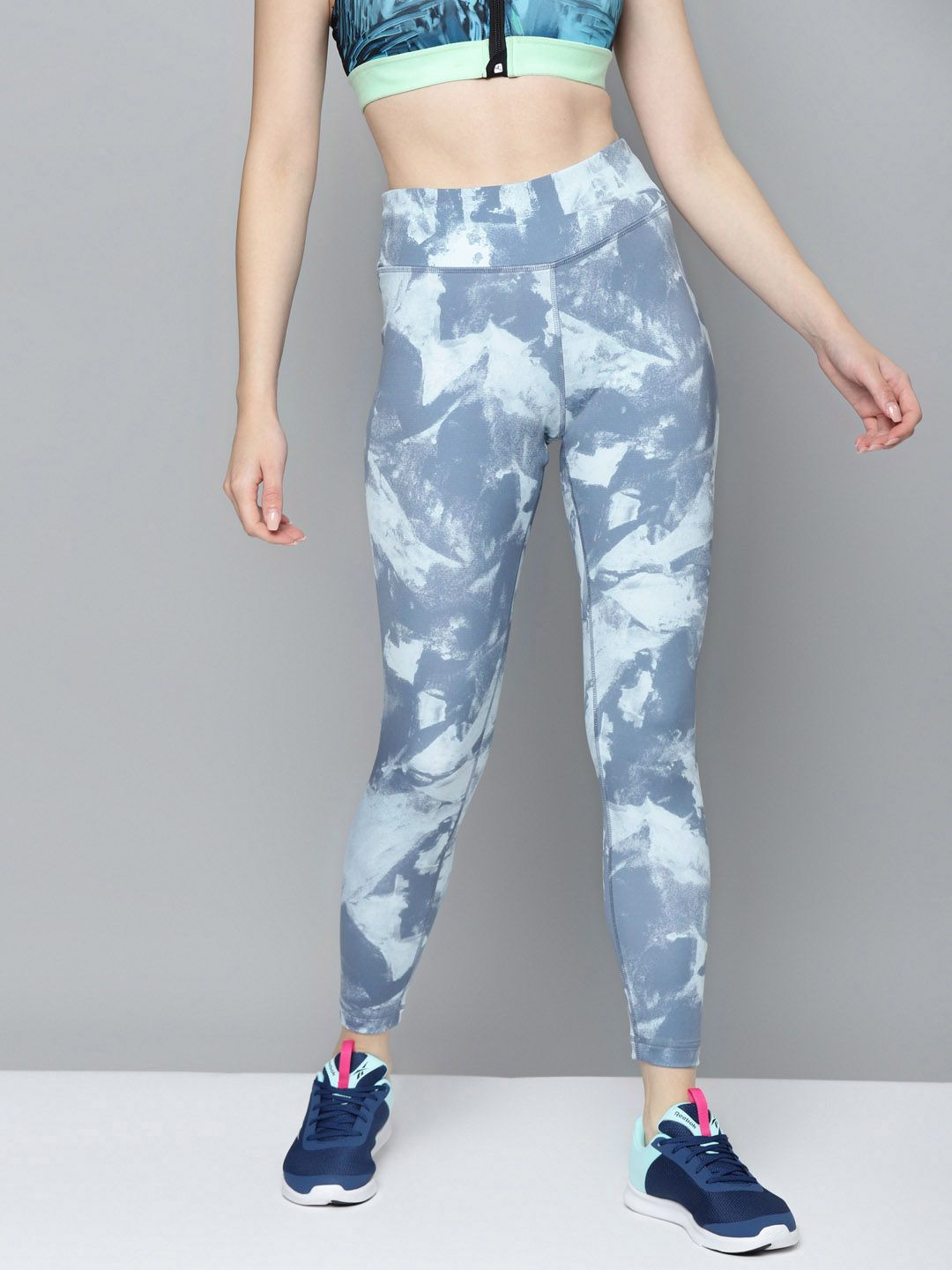 Reebok Women Grey & Blue Printed High waist MYT AOP Poly Tights Price in India