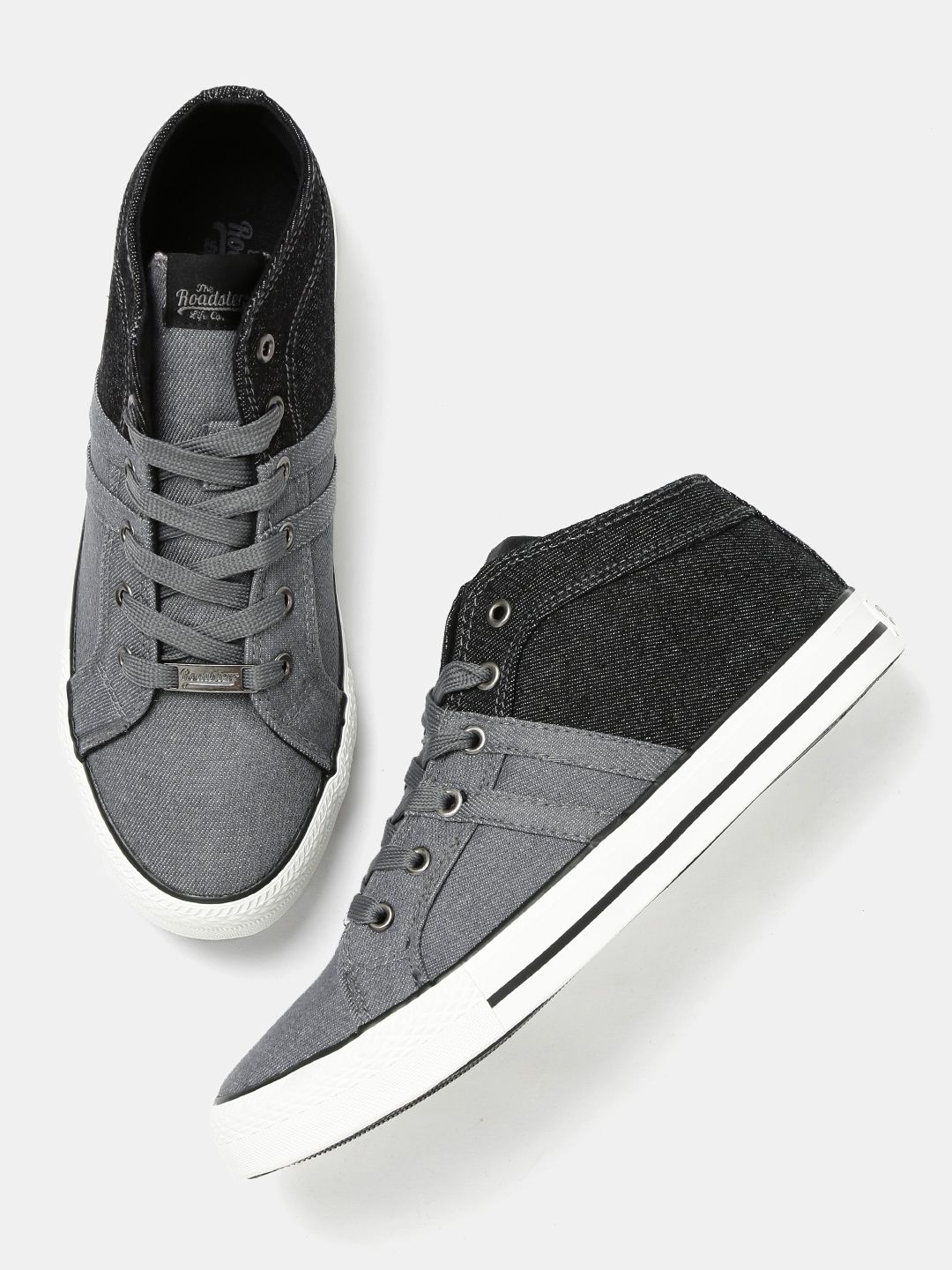 Roadster Men Grey & Black Colourblocked Sneakers