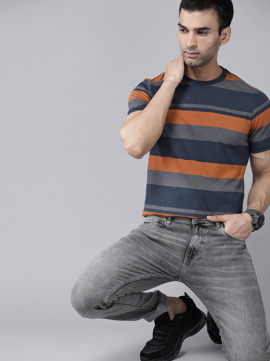 Roadster Men Grey & Navy Blue Cotton Striped T-shirt