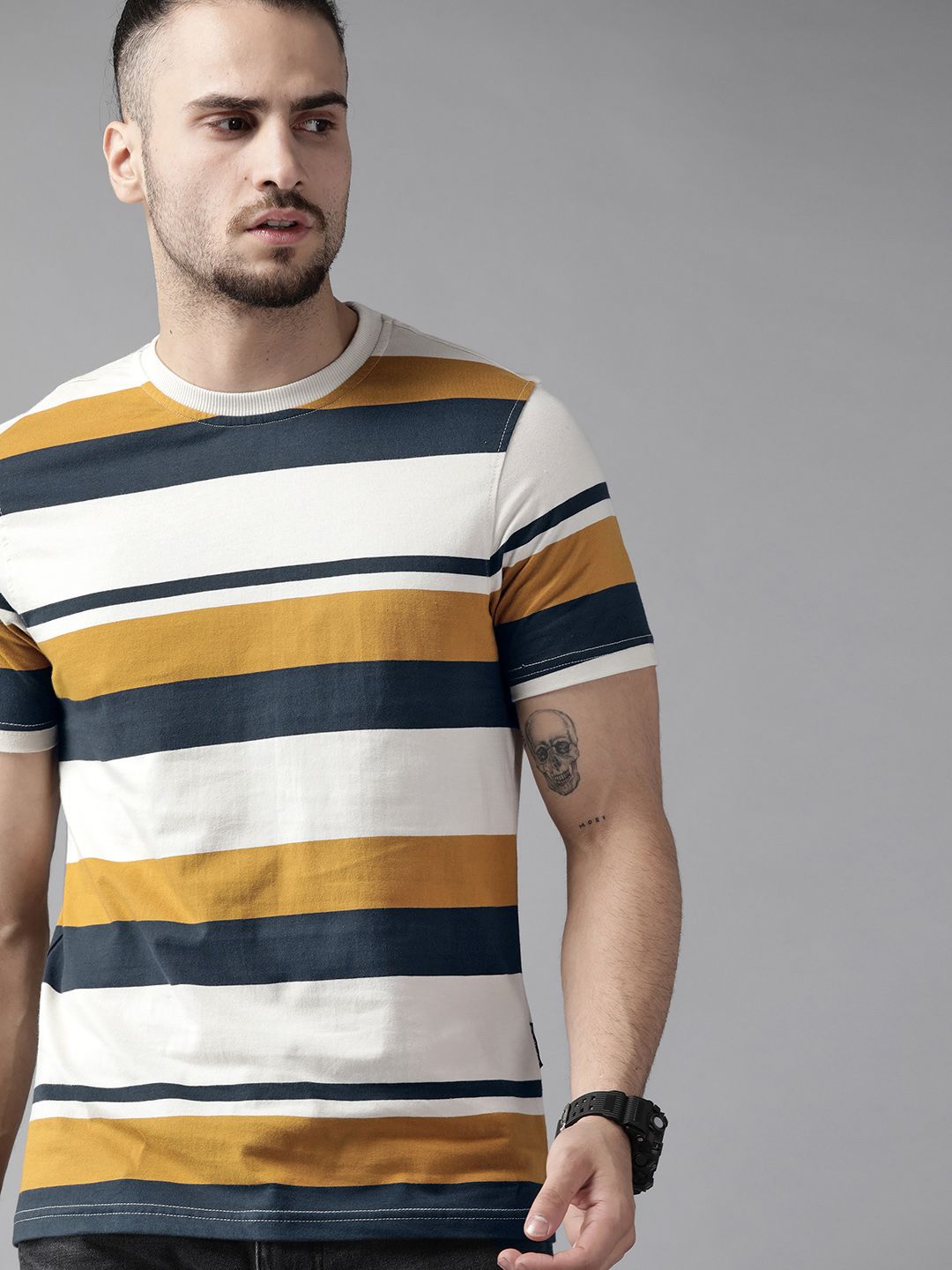 Roadster Men Off White & Navy Blue Pure Cotton Striped T-shirt
