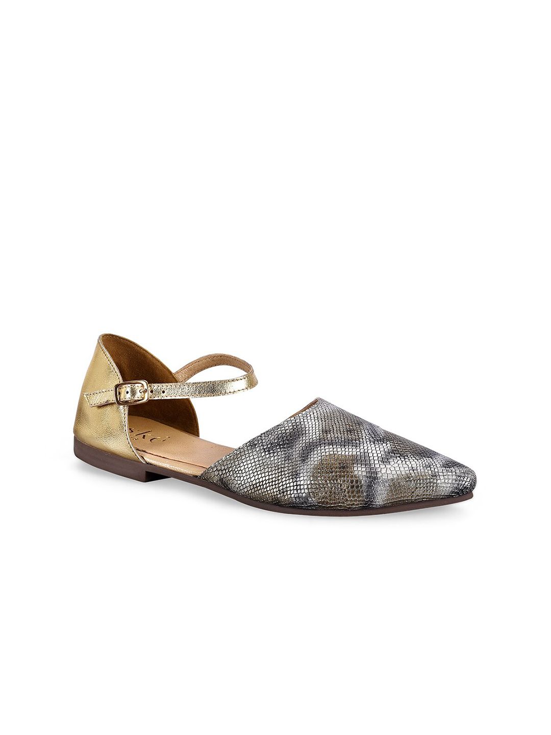 Eske Women Grey Textured Ballerinas Flats