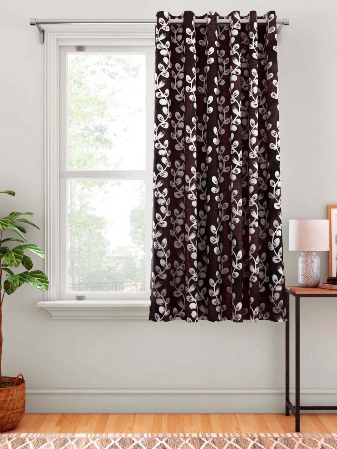 Aura Burgundy & White Leaf Patterned Single Window Curtain Price in India