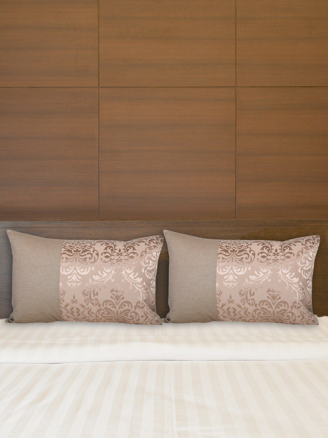 Home Home Beige & Gold Set of 2 Cotton Pillow Covers