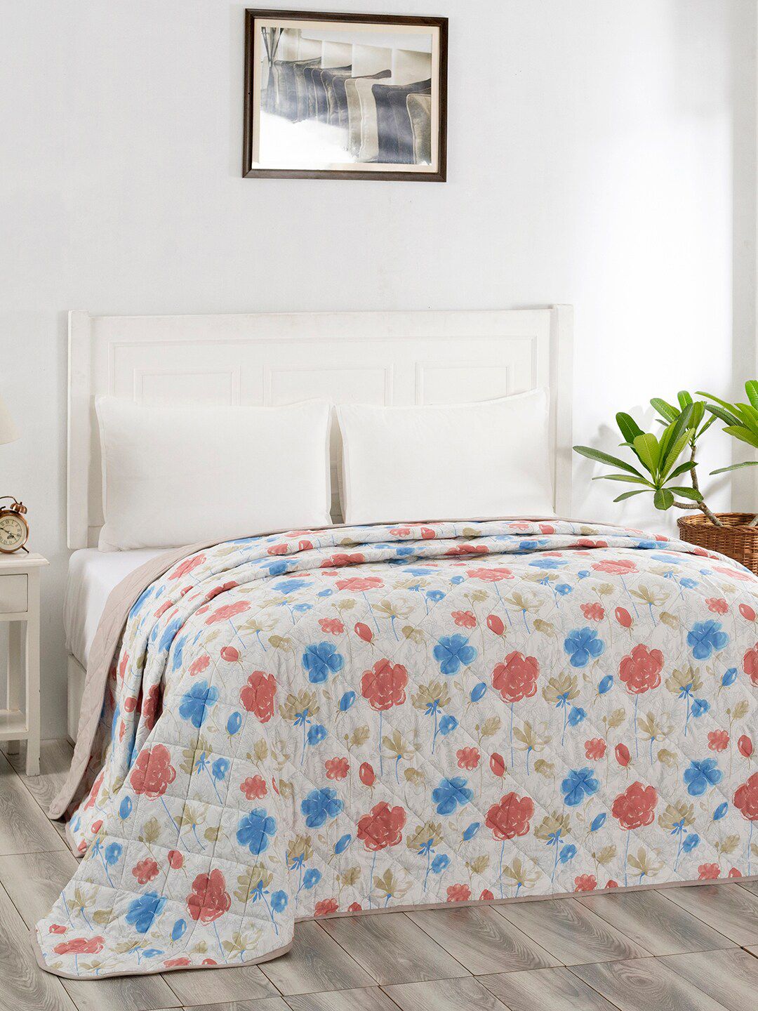 In-House by maspar Cream-Coloured Floral Summer 110 GSM Cotton Double Bed Quilt Price in India