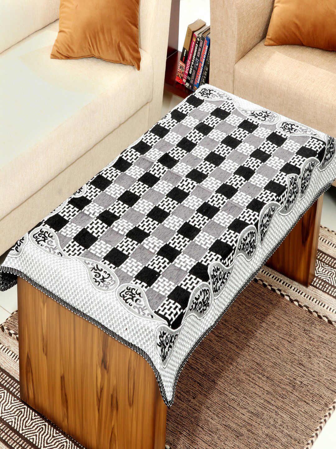 BELLA TRUE Black & White Checked Rectangular Table Cover Price in India
