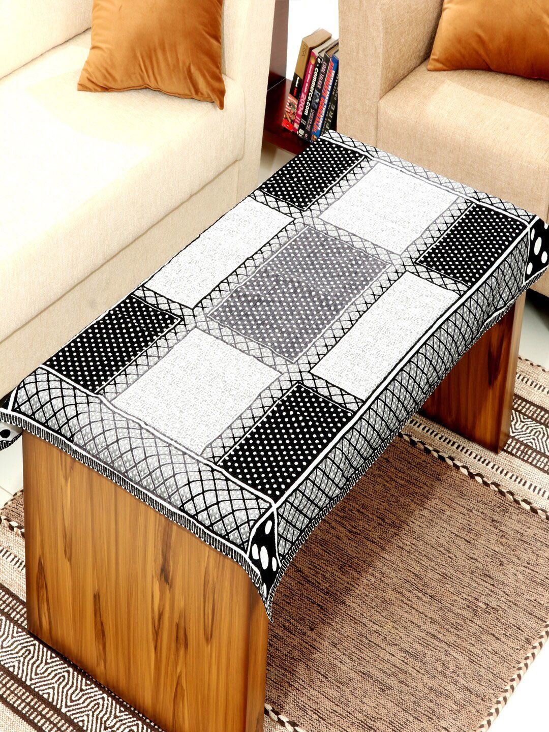 BELLA TRUE Black & White Woven-Design Rectangular Table Cover Price in India