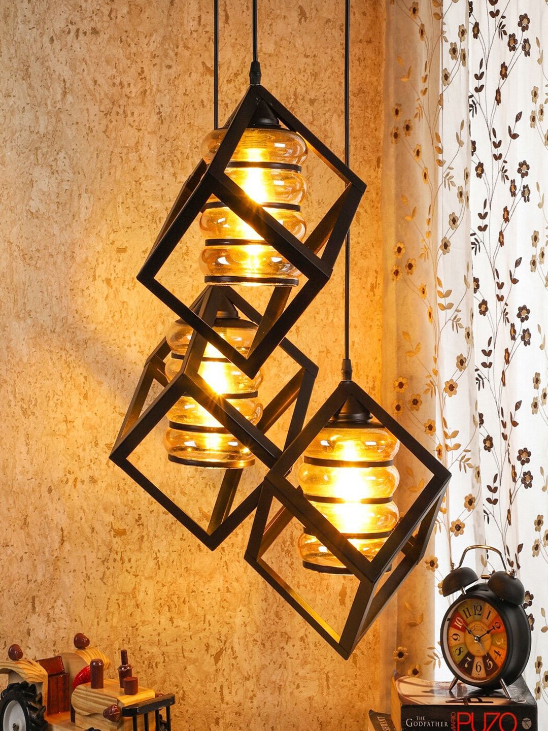 MFD HOME FURNISHING Black & Gold-Toned Iron Quirky Cluster Lights Price in India