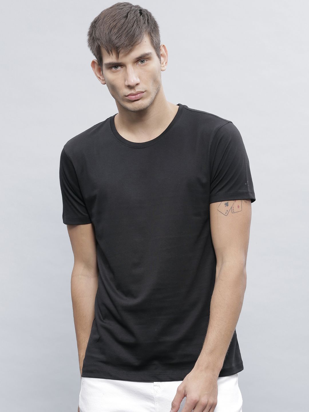 ether Men Black Solid Round Neck T-Shirt