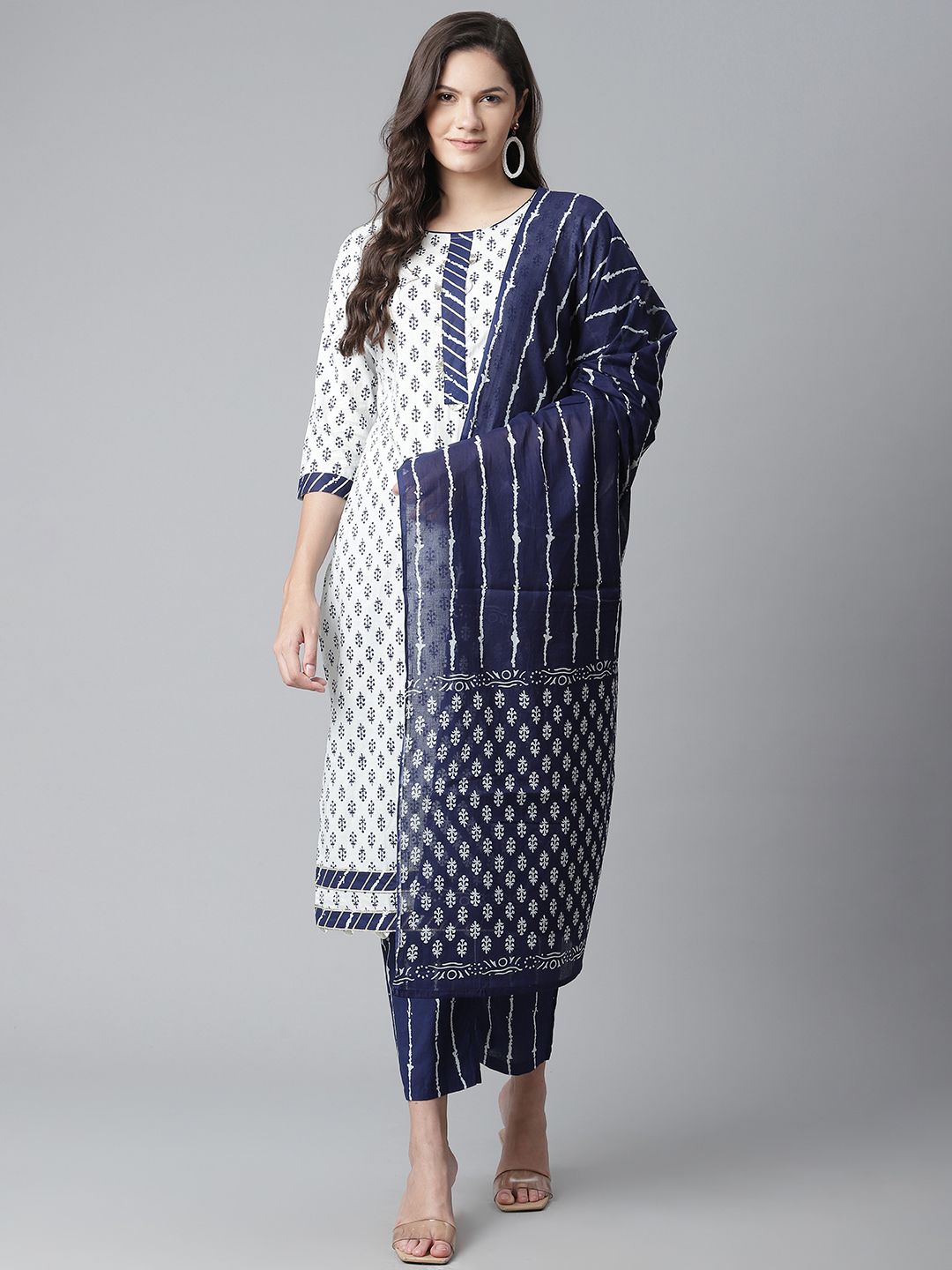 Yuris Women White Ethnic Motifs Printed Gotta Patti Pure Cotton Kurta with Trousers & With Dupatta Price in India