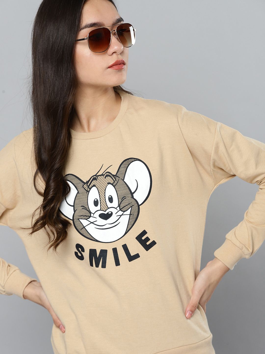 Kook N Keech Toons Women Beige & White Jerry Printed Sweatshirt Price in India