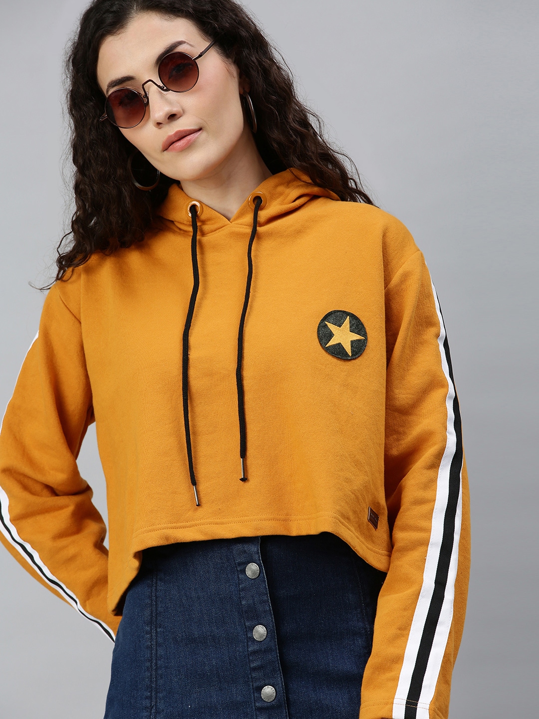 Campus Sutra Women Mustard Yellow Solid Hooded Pure Cotton Cropped Sweatshirt Price in India