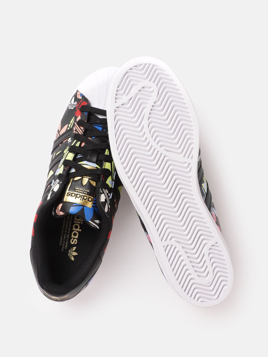 Buy ADIDAS Originals Men Black & Red Superstar Brand Logo Print Sneakers -  Casual Shoes for Men 14864928 | Myntra