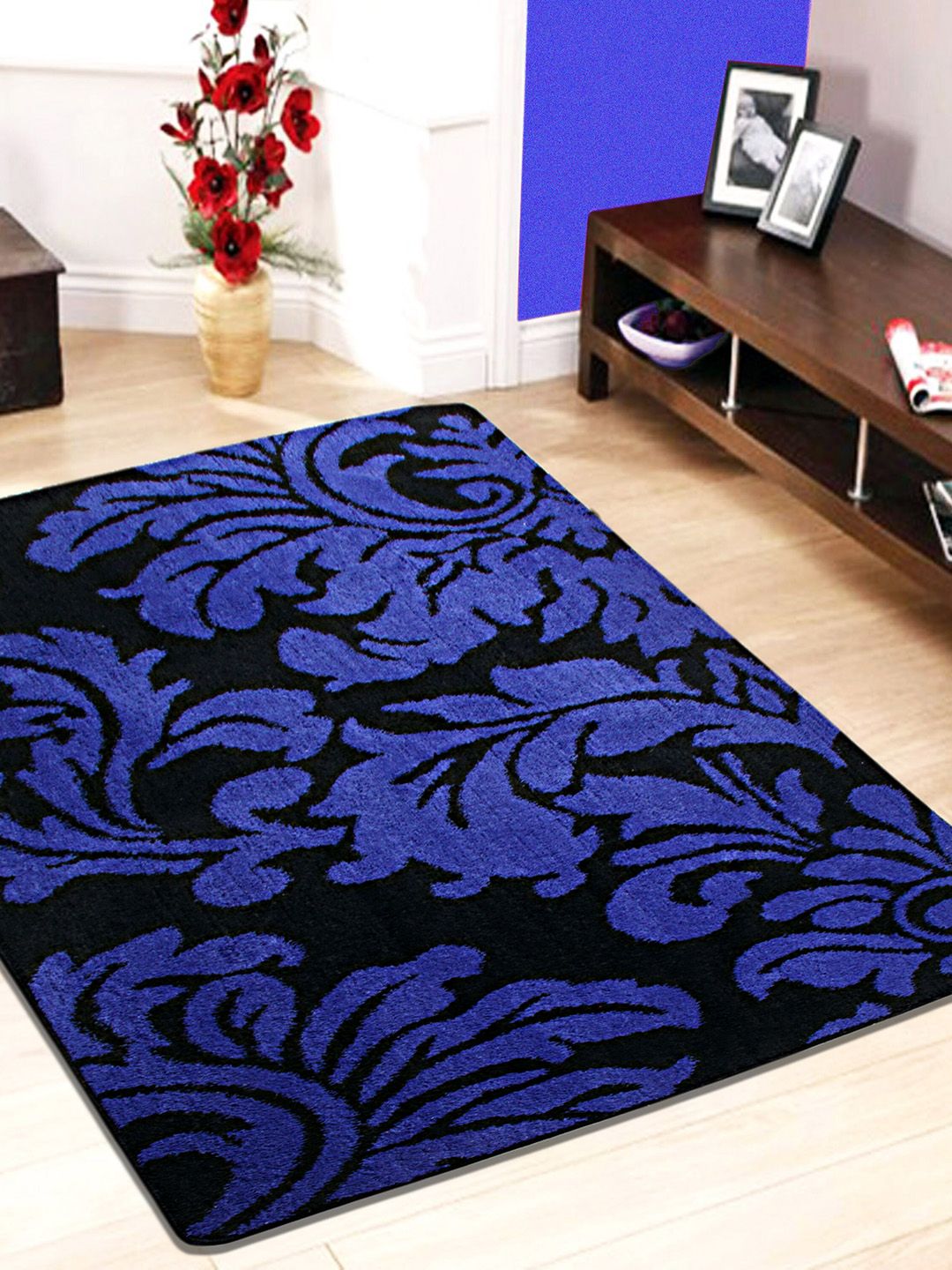 Saral Home Black & Blue Floral Luxurious Soft Touch Carpet Price in India
