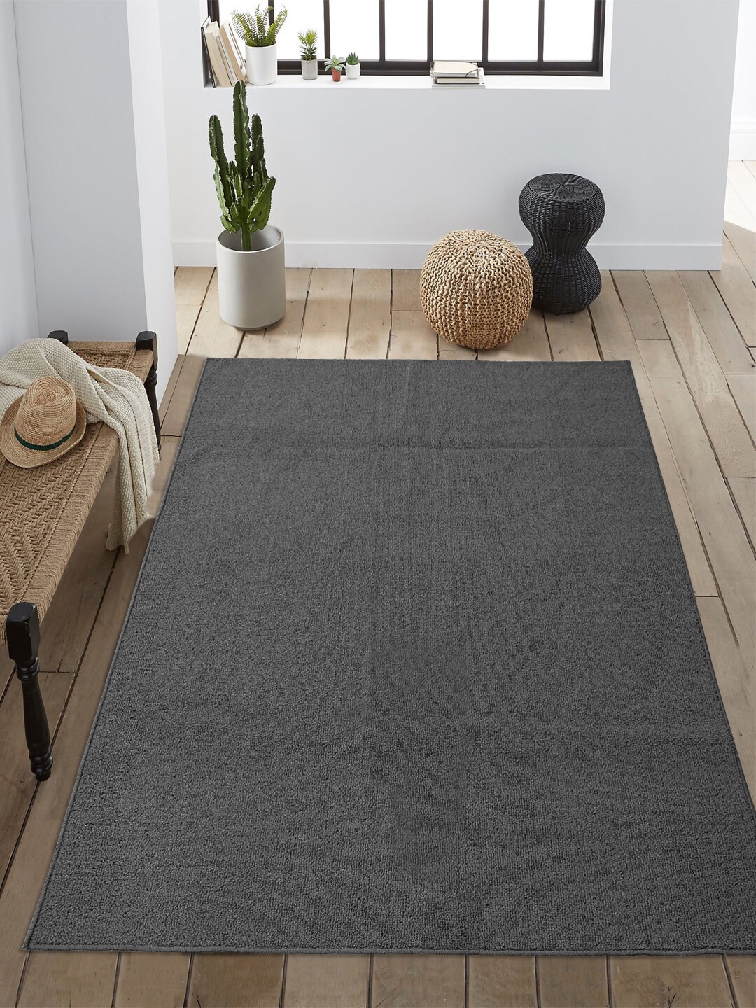 Saral Home Grey Solid Modern Carpet Price in India