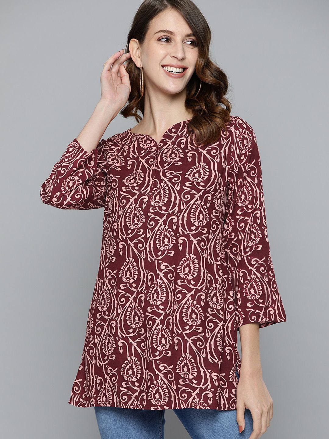 HERE&NOW Burgundy & Pink Ethnic Motifs Printed Sweetheart Neck Kurti Price in India