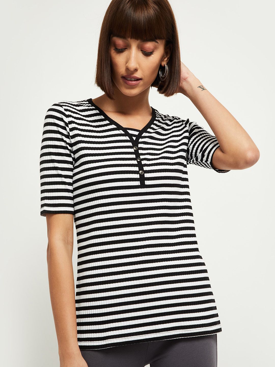 max Women Black Striped Henley Neck T-shirt