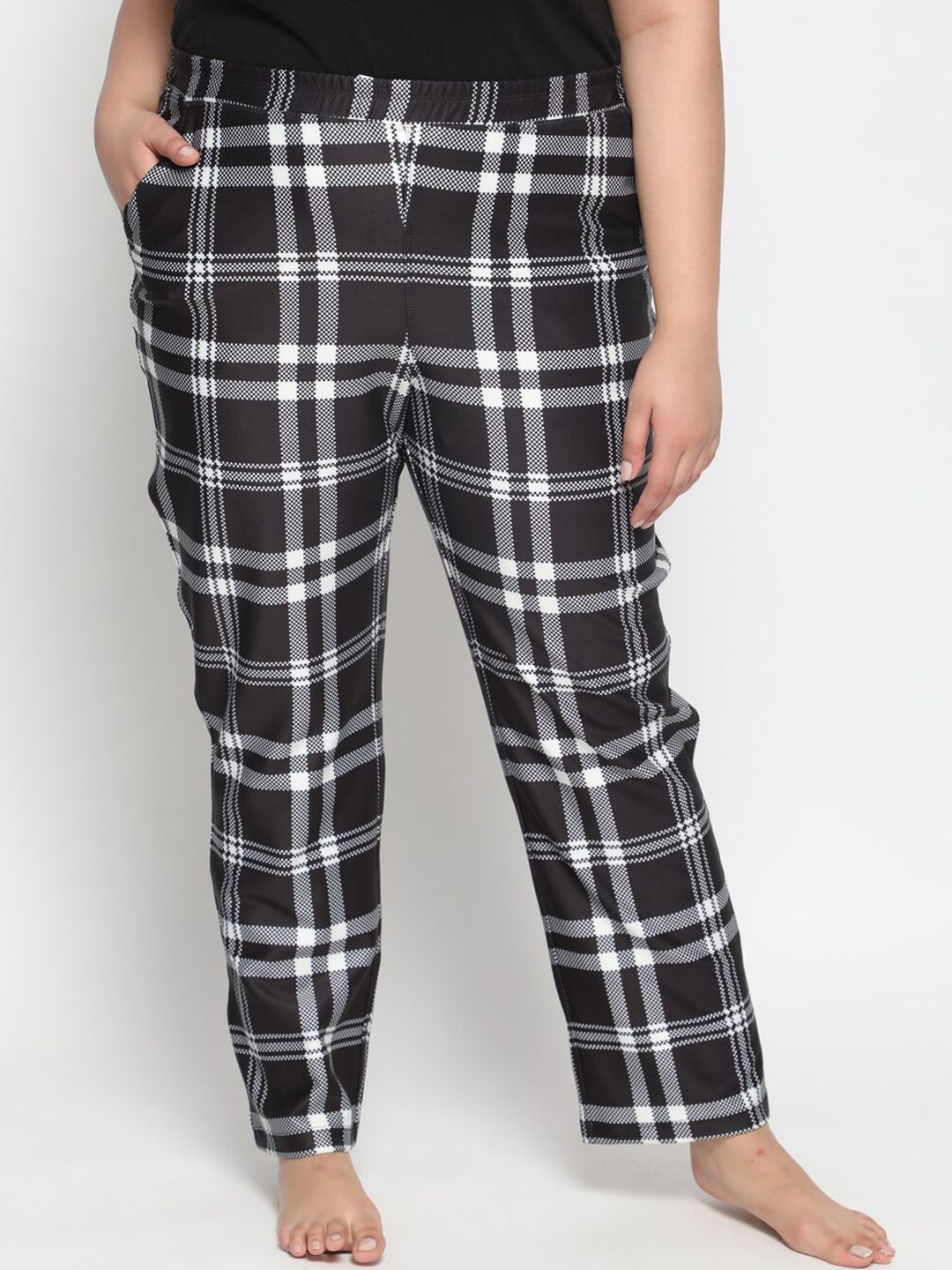 Amydus Women Plus Size Black & White Checked Lounge Pants Price in India