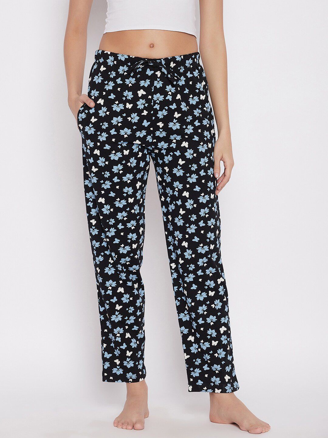 C9 Airwear Women Black & Blue Floral Printed Pure Cotton Lounge Pants Price in India