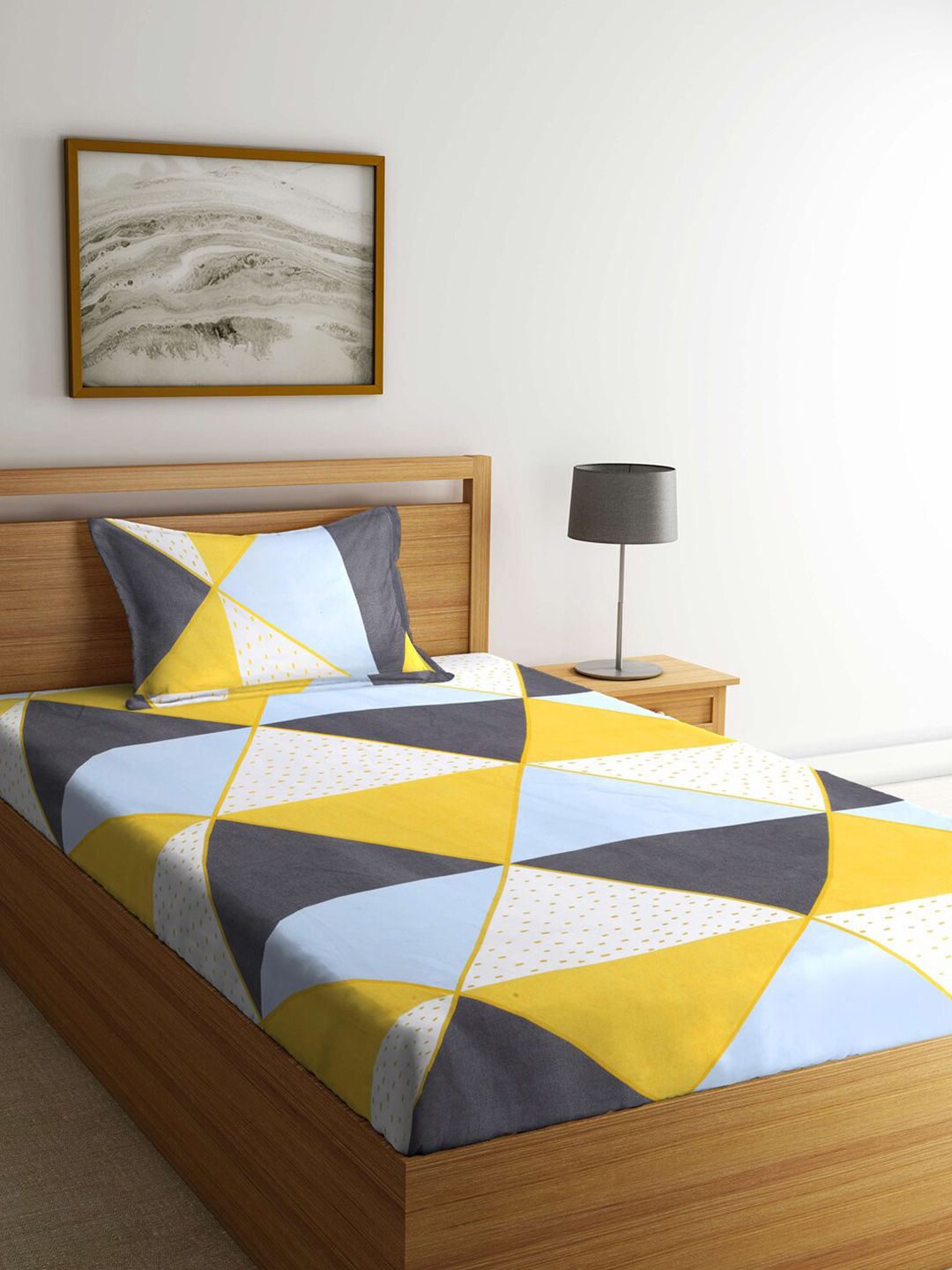 KLOTTHE Yellow & White Geometric 210 TC Single Bedsheet with 1 Pillow Covers Price in India
