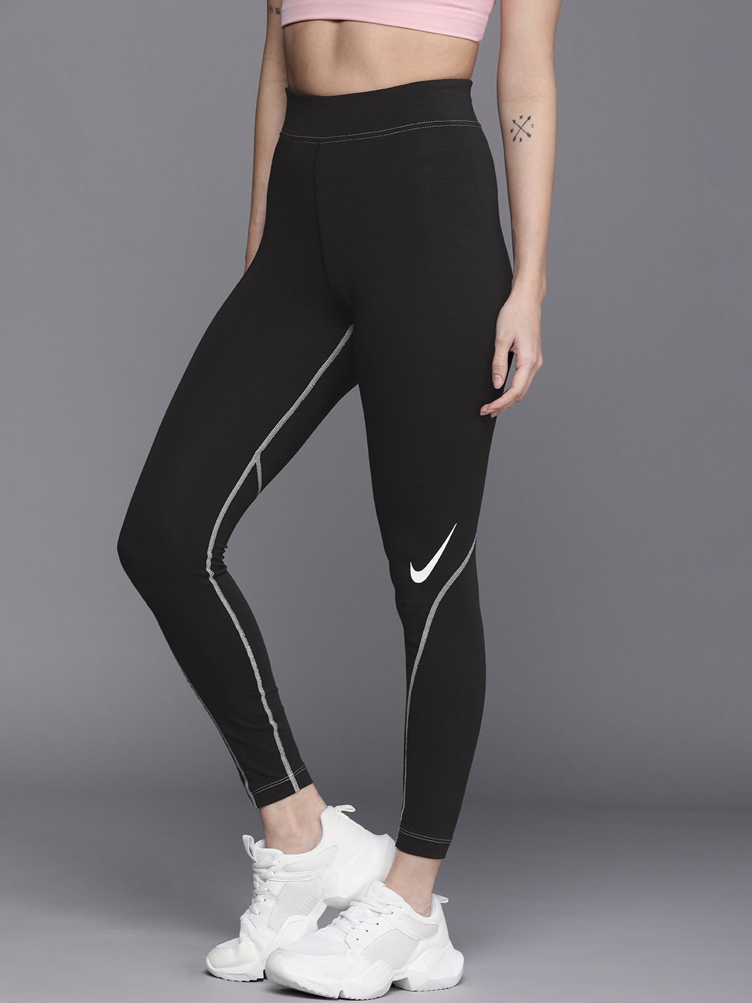 Nike Women Black & White Solid Tights Price in India