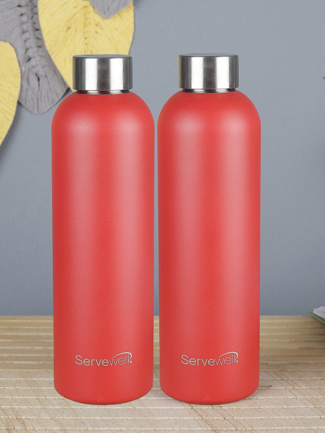 Servewell Set Of 2 Red & Silver-Toned Solid Printed Stainless Steel Single Wall Water Bottle 900 ml Price in India