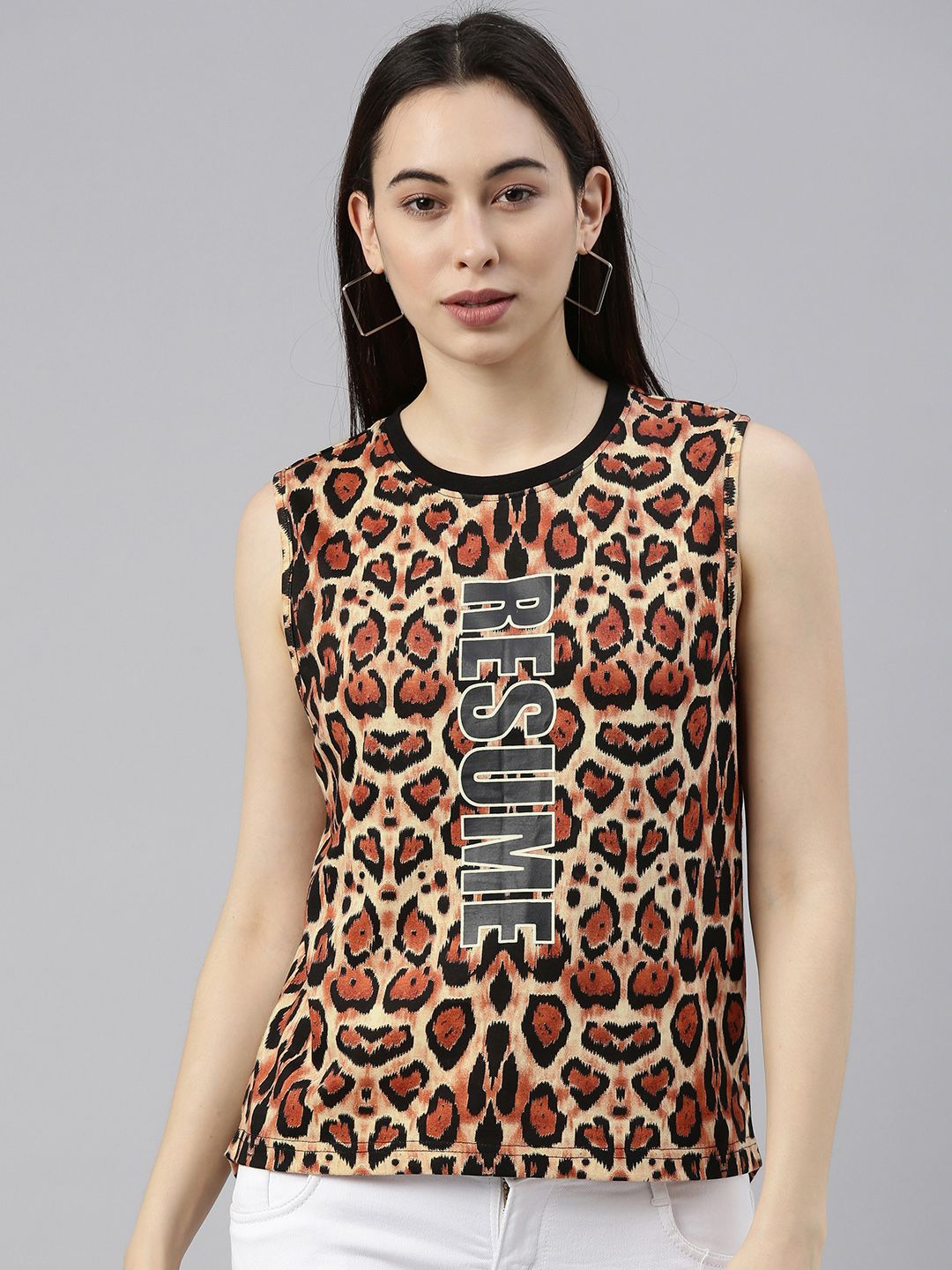 JUNEBERRY Women Brown & Black Animal Printed T-shirt