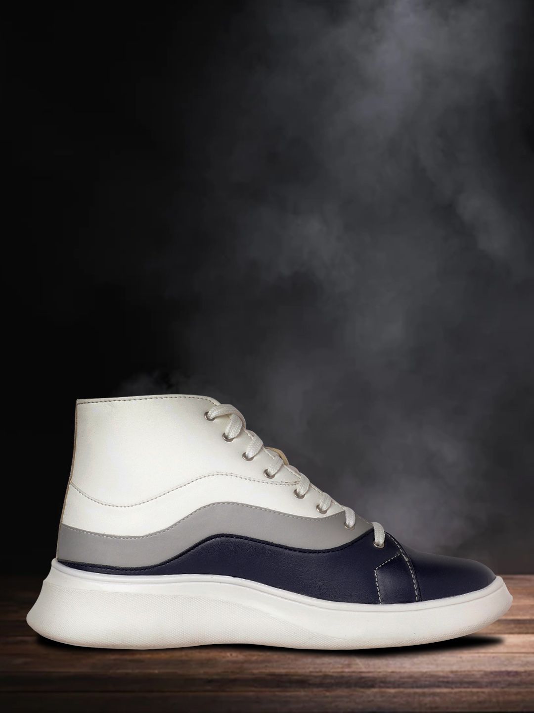 Roadster Women White & Navy Blue Colourblocked Mid Top Sneakers Price in India