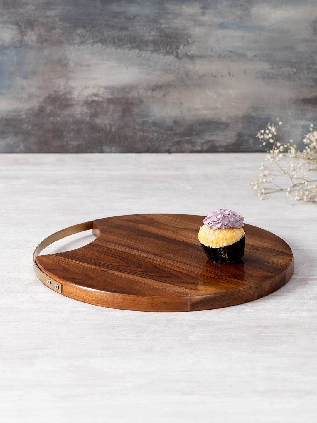 nestroots Brown & Copper-Toned Teak Wood Serving Platter Price in India