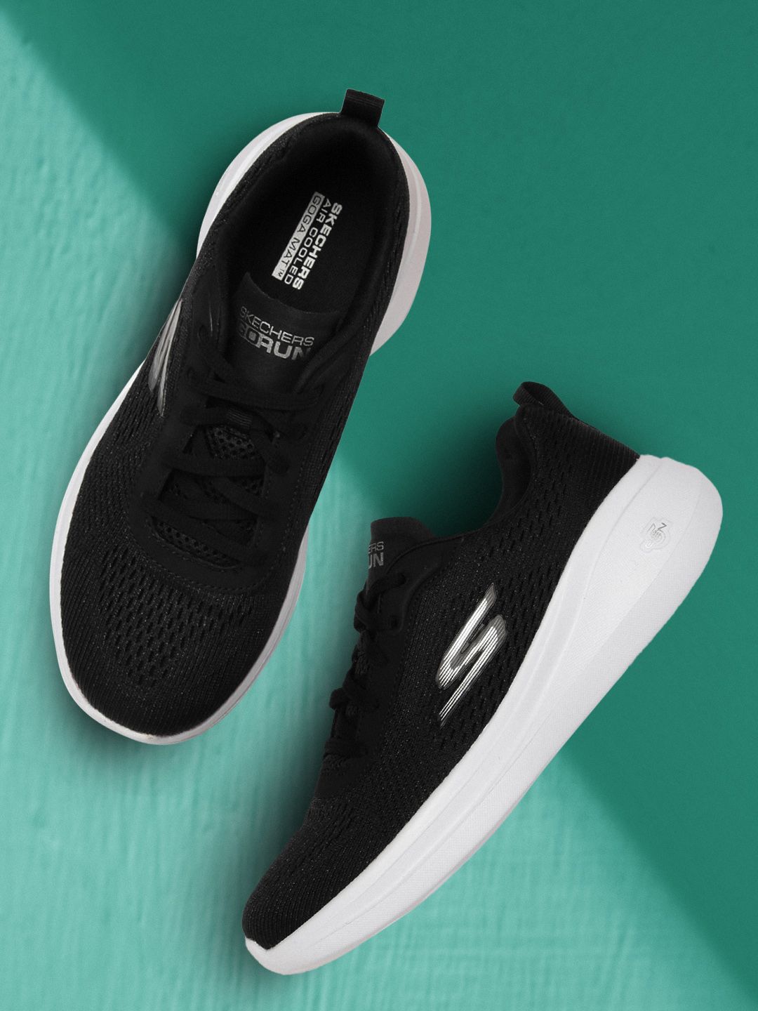 skechers floating on air shoes