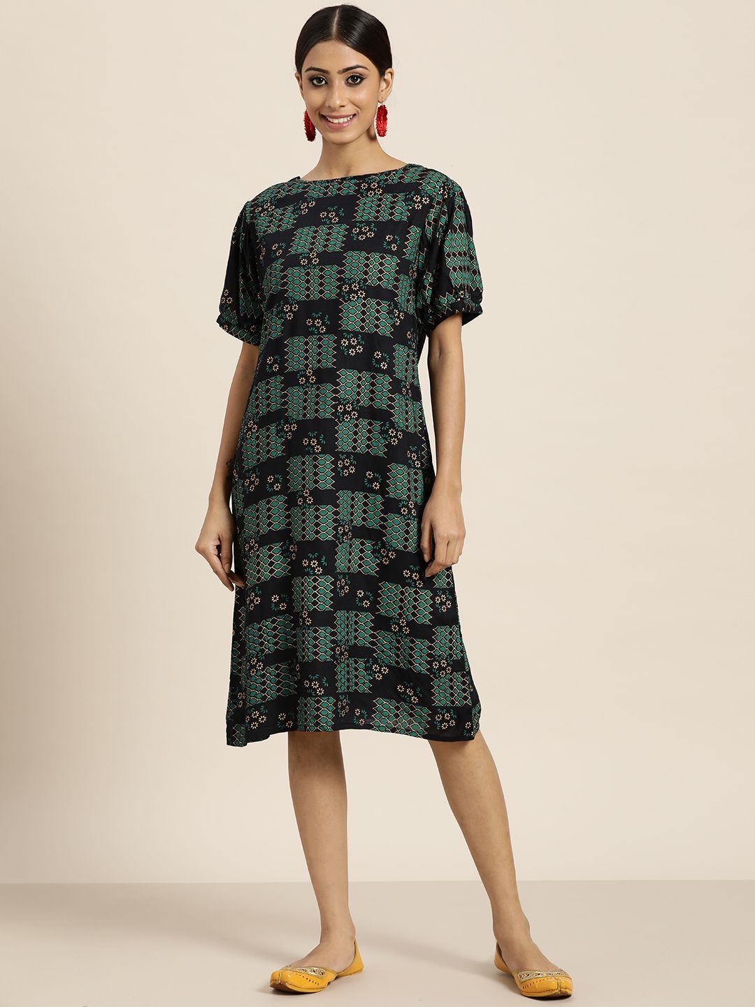 Sangria Green & Black Ethnic Motifs Ethnic A-Line Dress